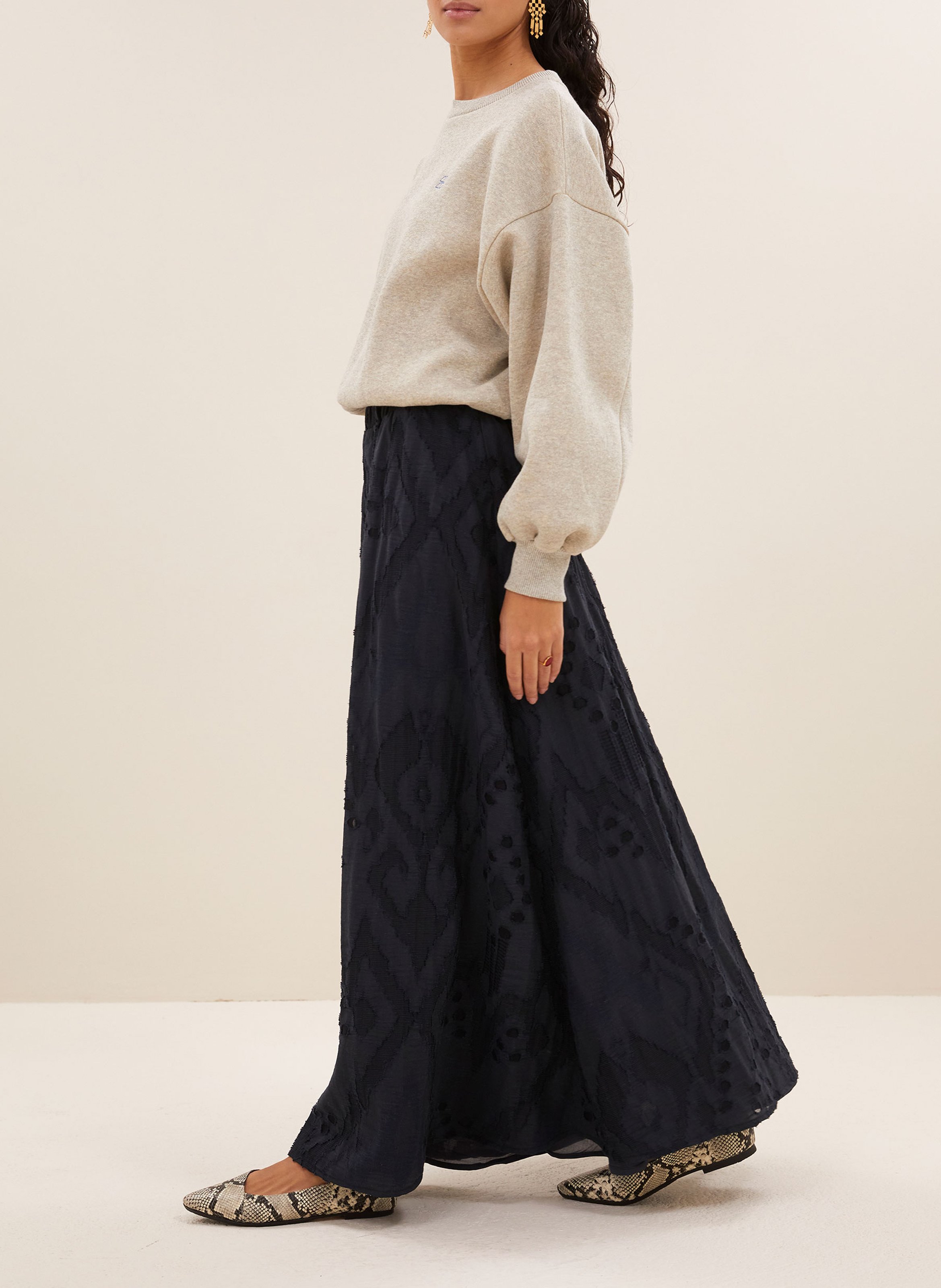 Sweat ample uni avec logo brodé BY BAR Doré