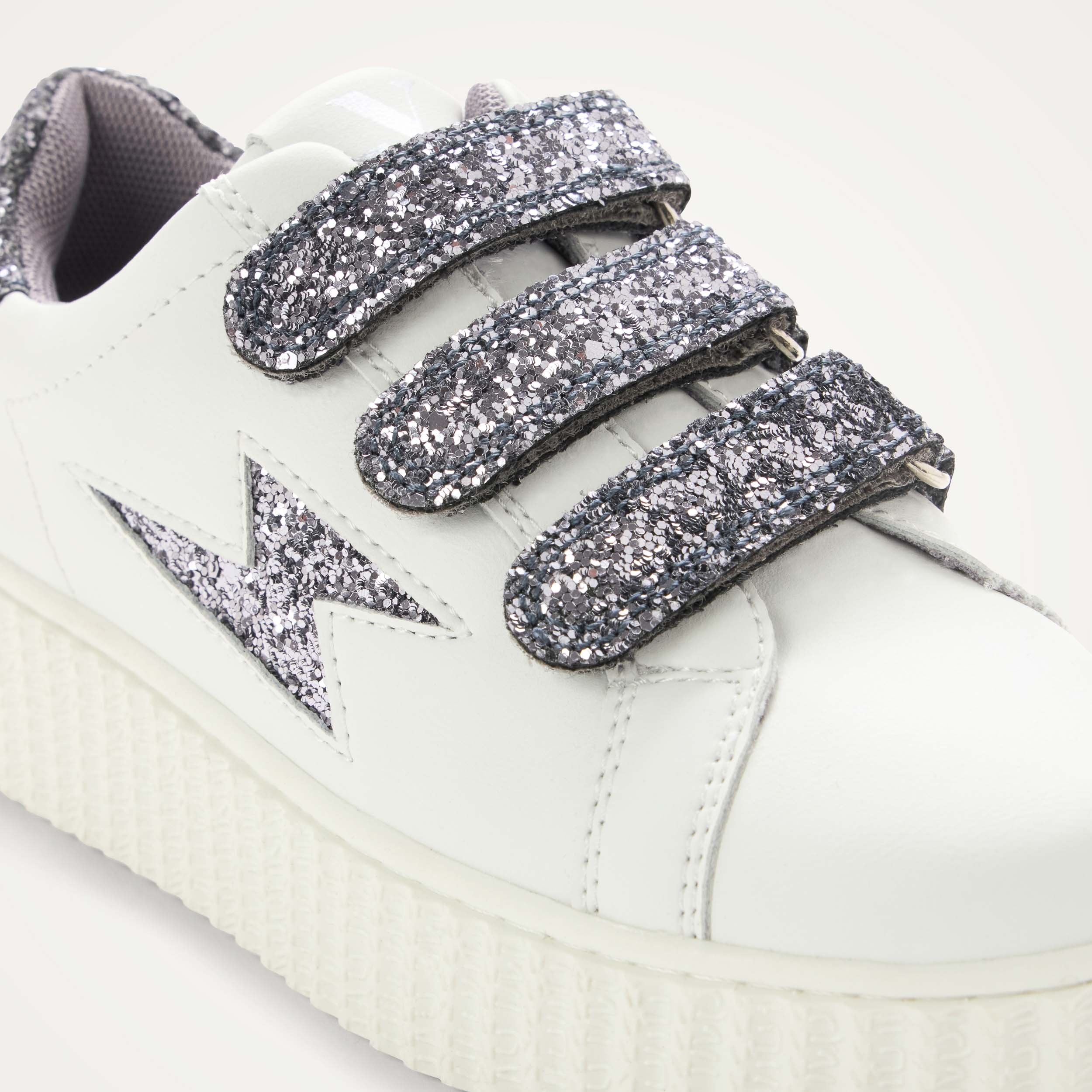 Sparkly low trainers VANESSA WU Purple