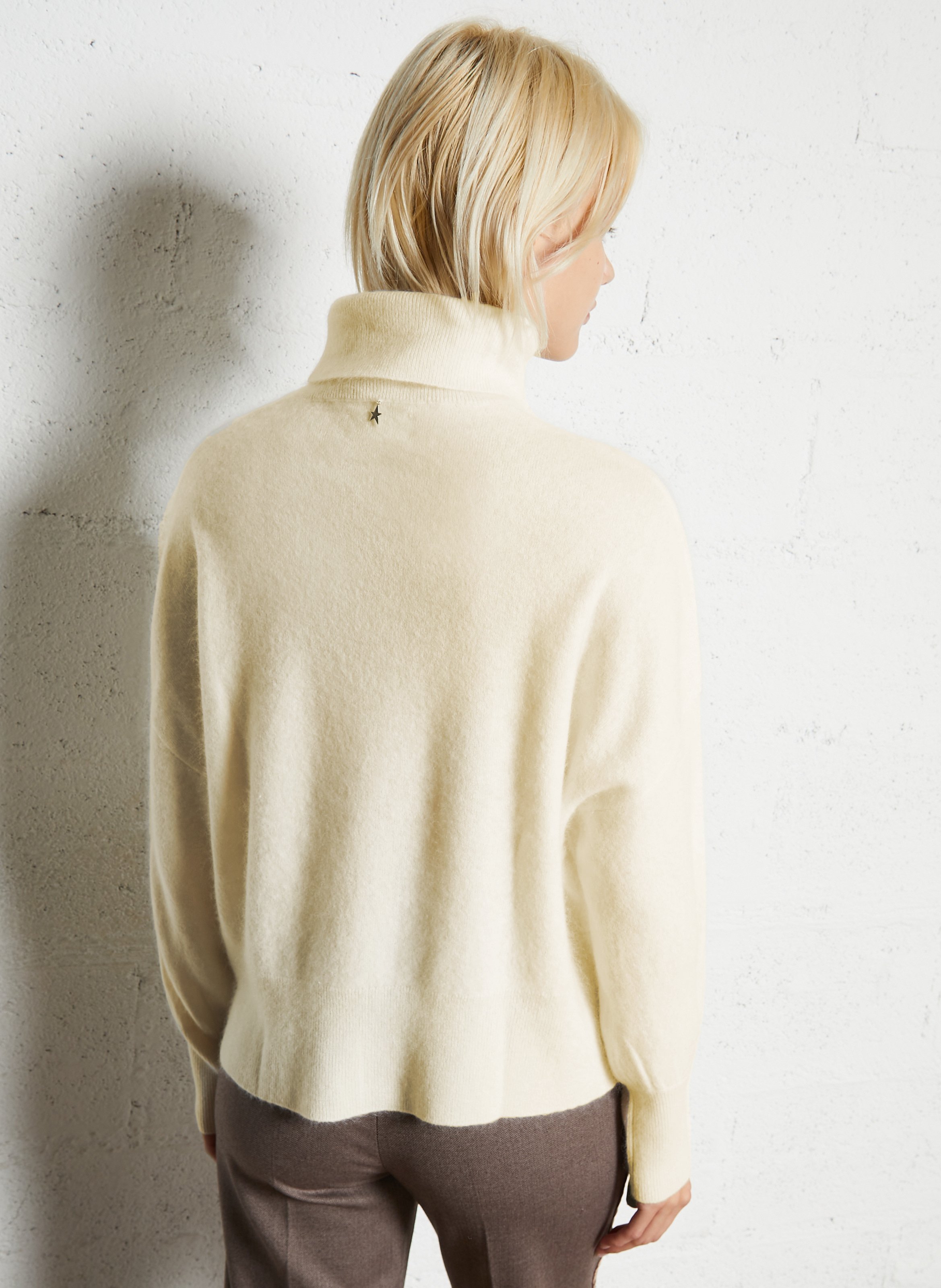 Pull ample col roulé en laine et cachemire SUD EXPRESS Blanc