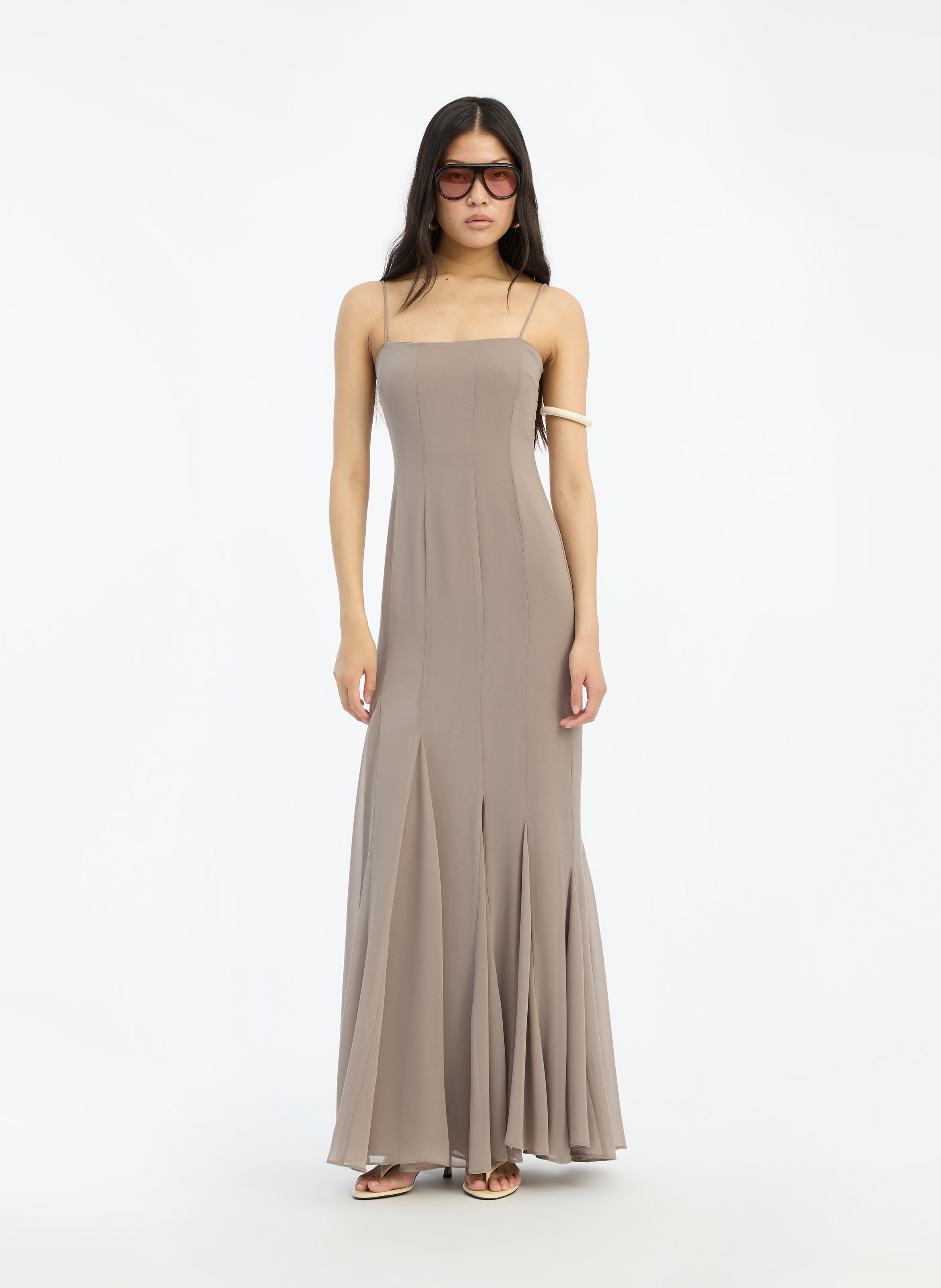 Lange, uitlopende jurk ROTATE Beige