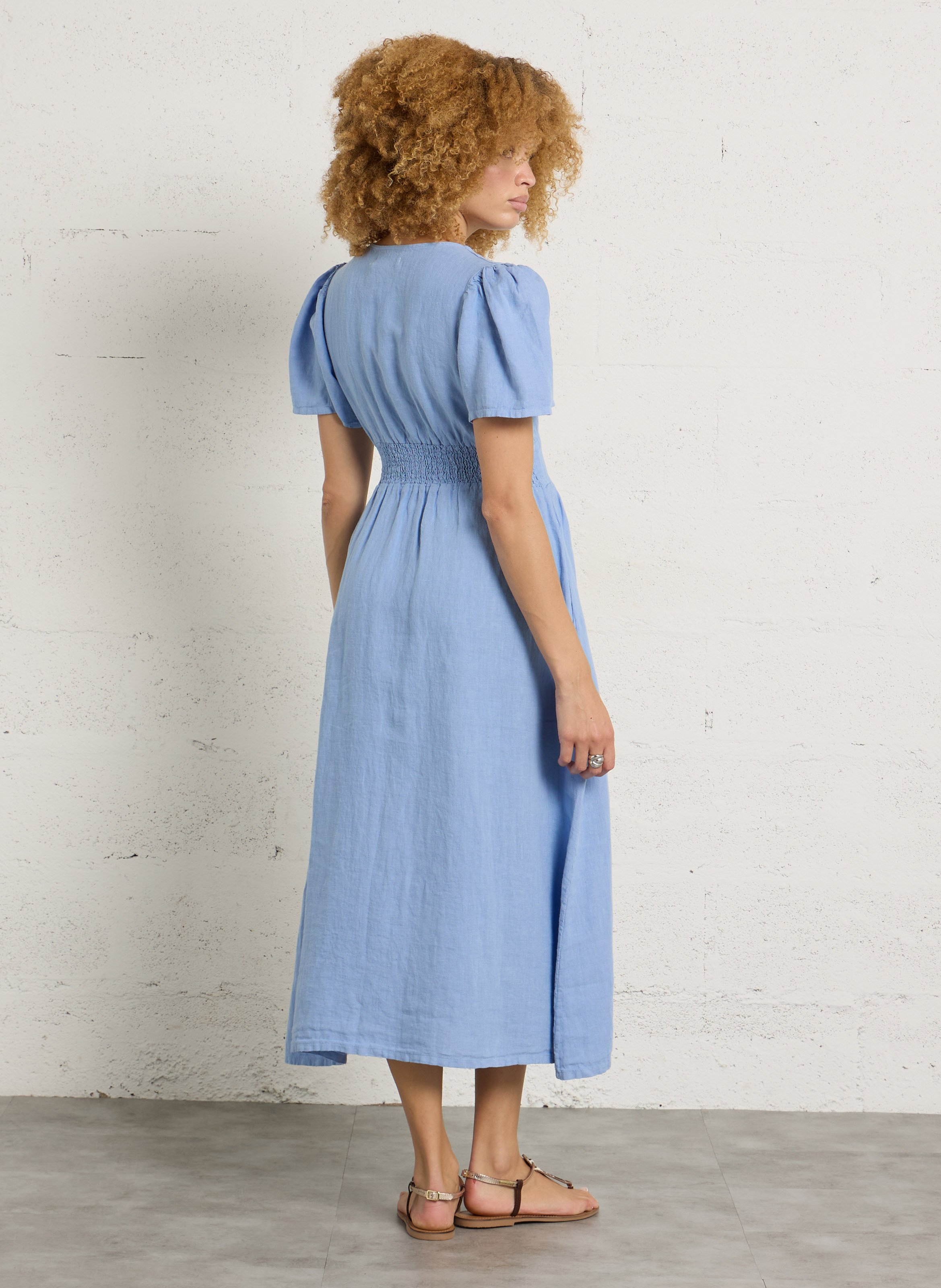 Lange jurk van linnen met V-hals THE NEW SOCIETY Blauw