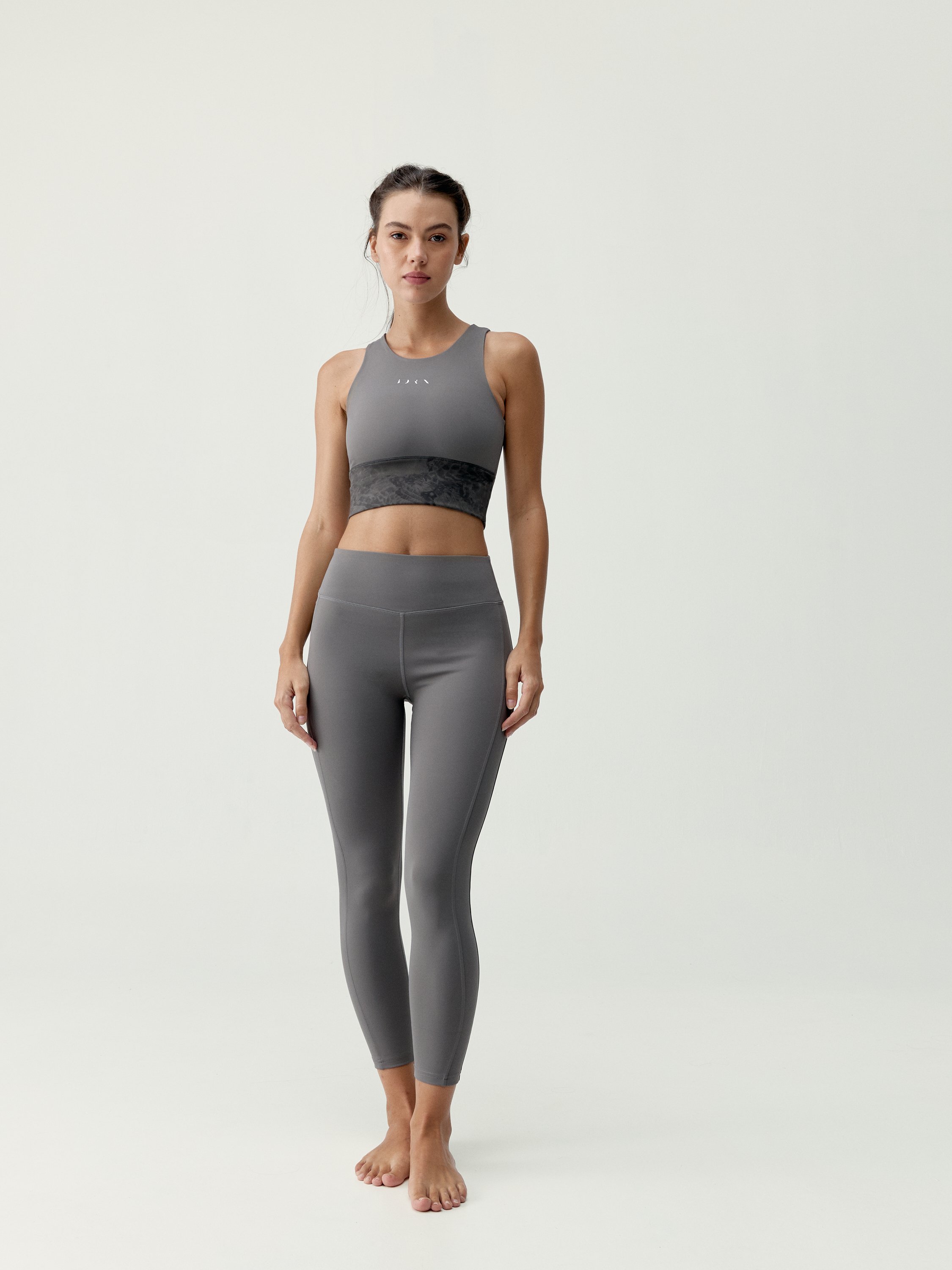 Women's high support quick-drying sports bra BORN Brown