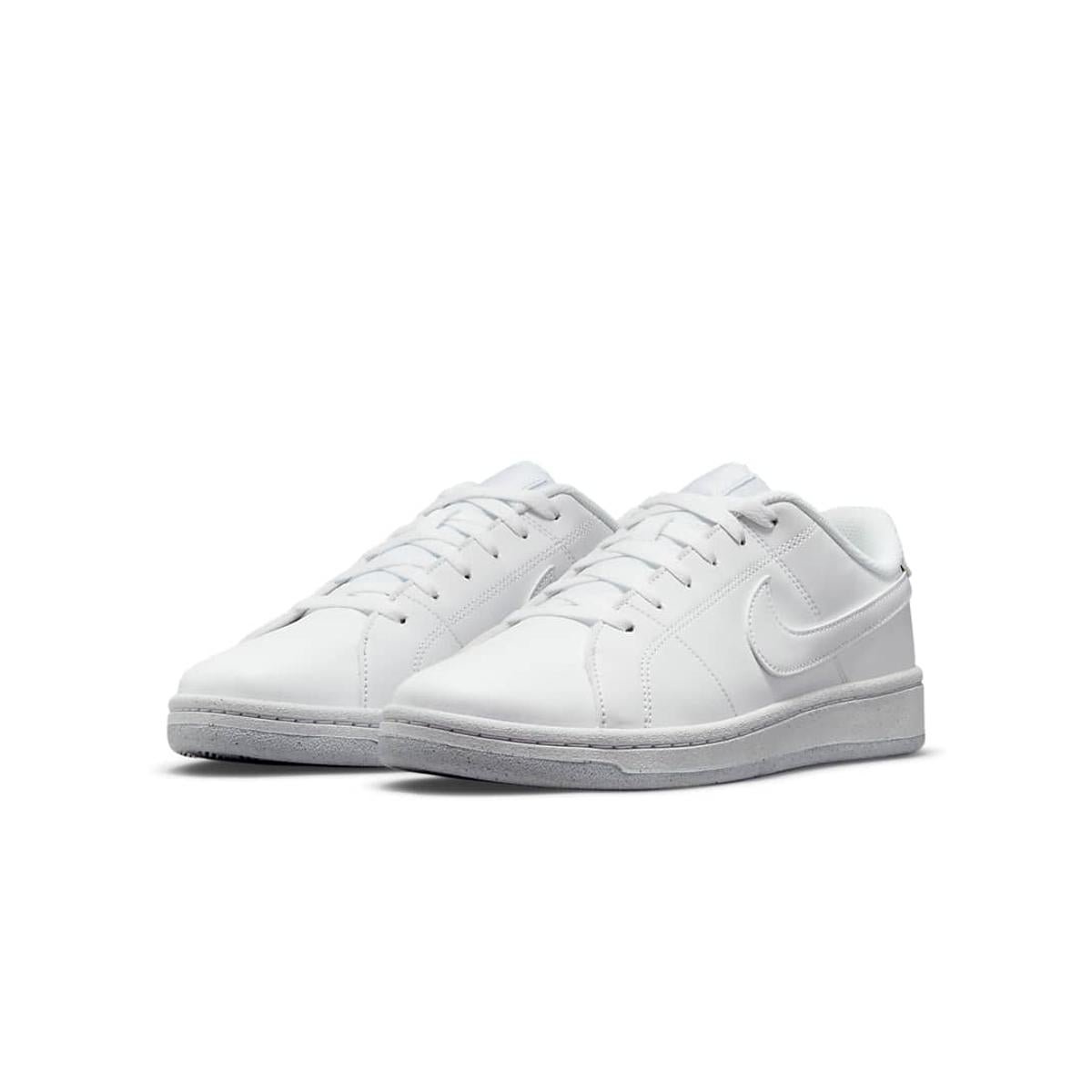 Low-top trainers NIKE White