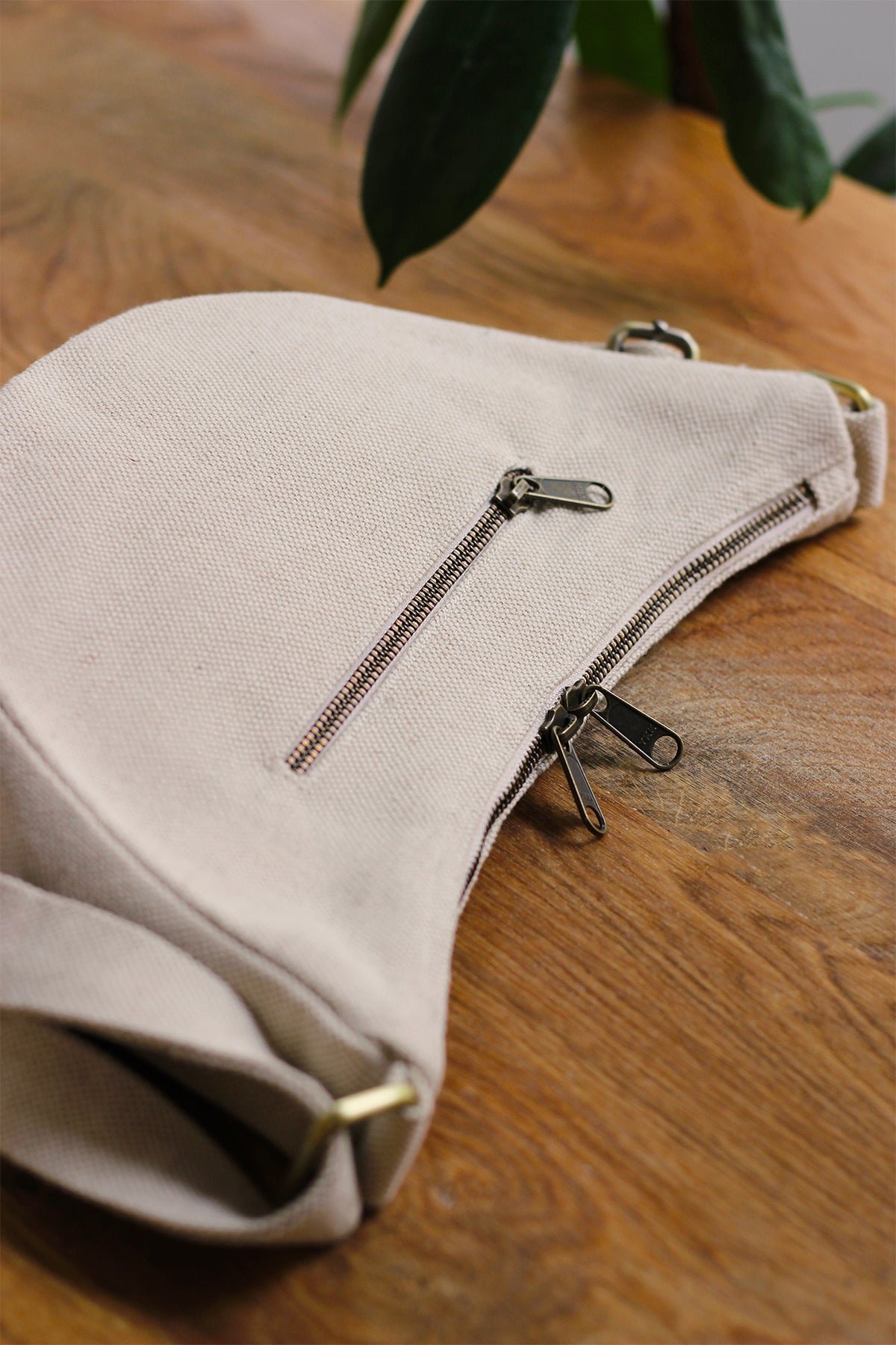 Cotton waist bag Beige