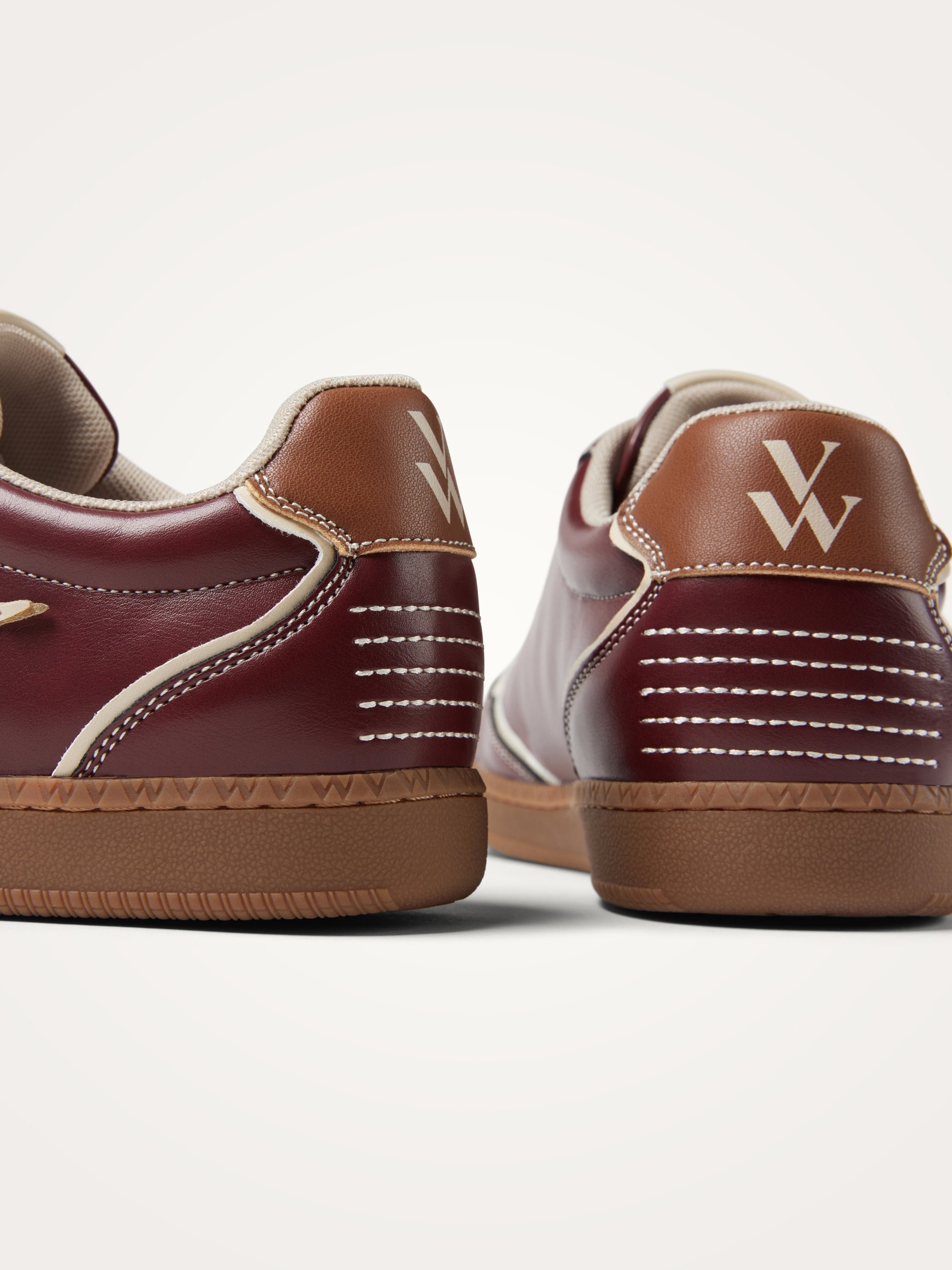 Lightning retro sole sneakers VANESSA WU Red