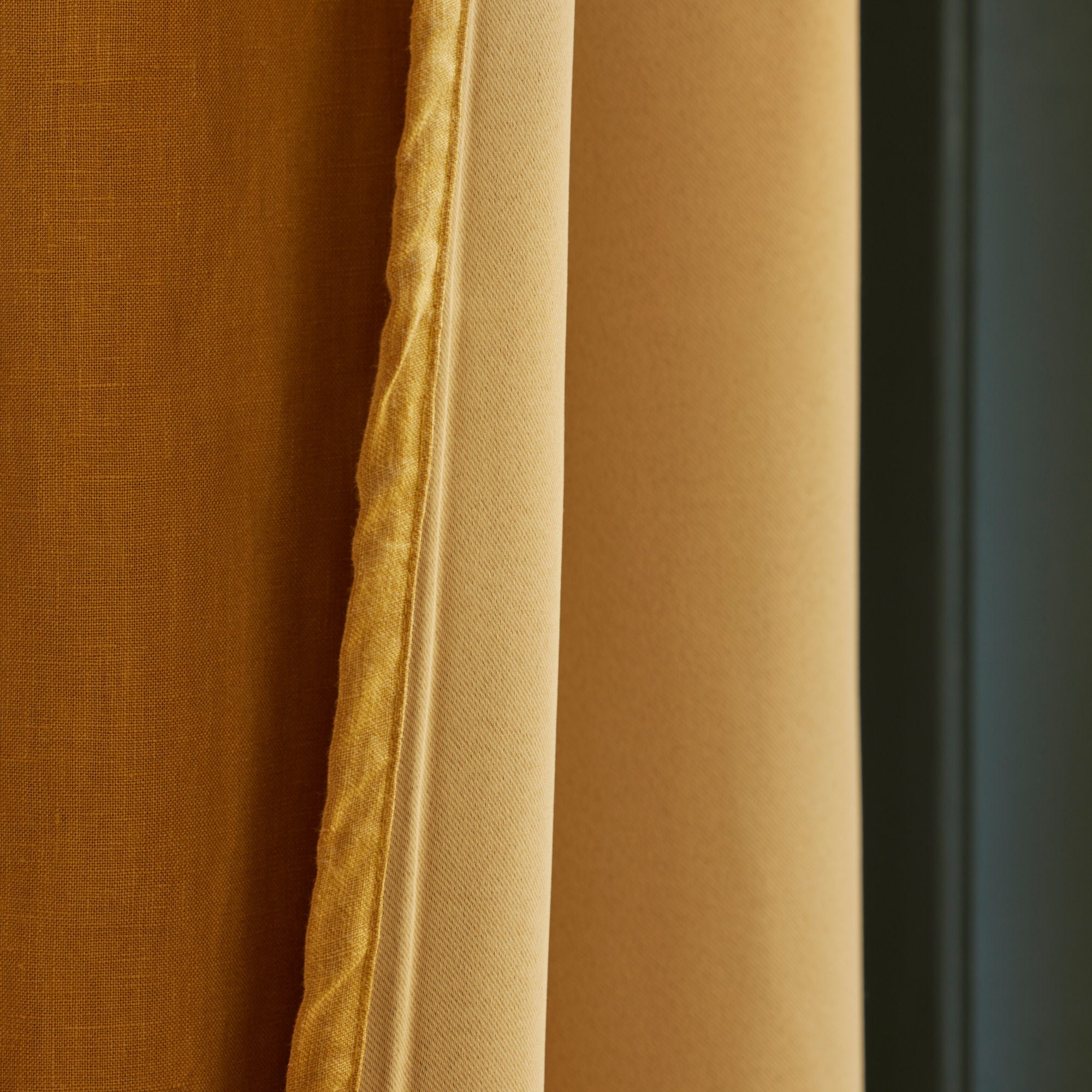 Lined black-out curtain with eyelets MADURA Yellow