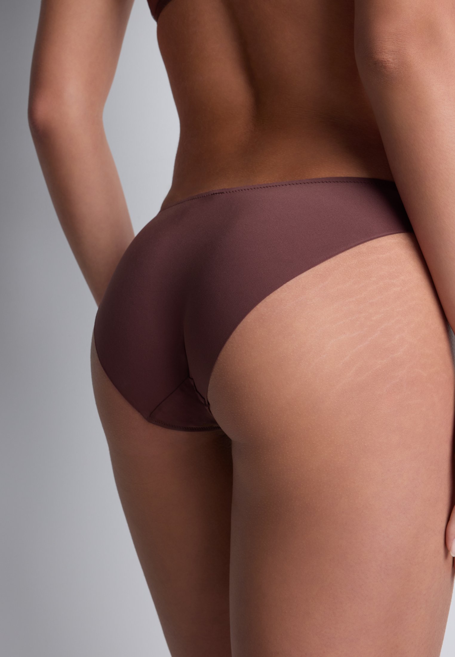 Brazilian-style panties AUBADE Brown