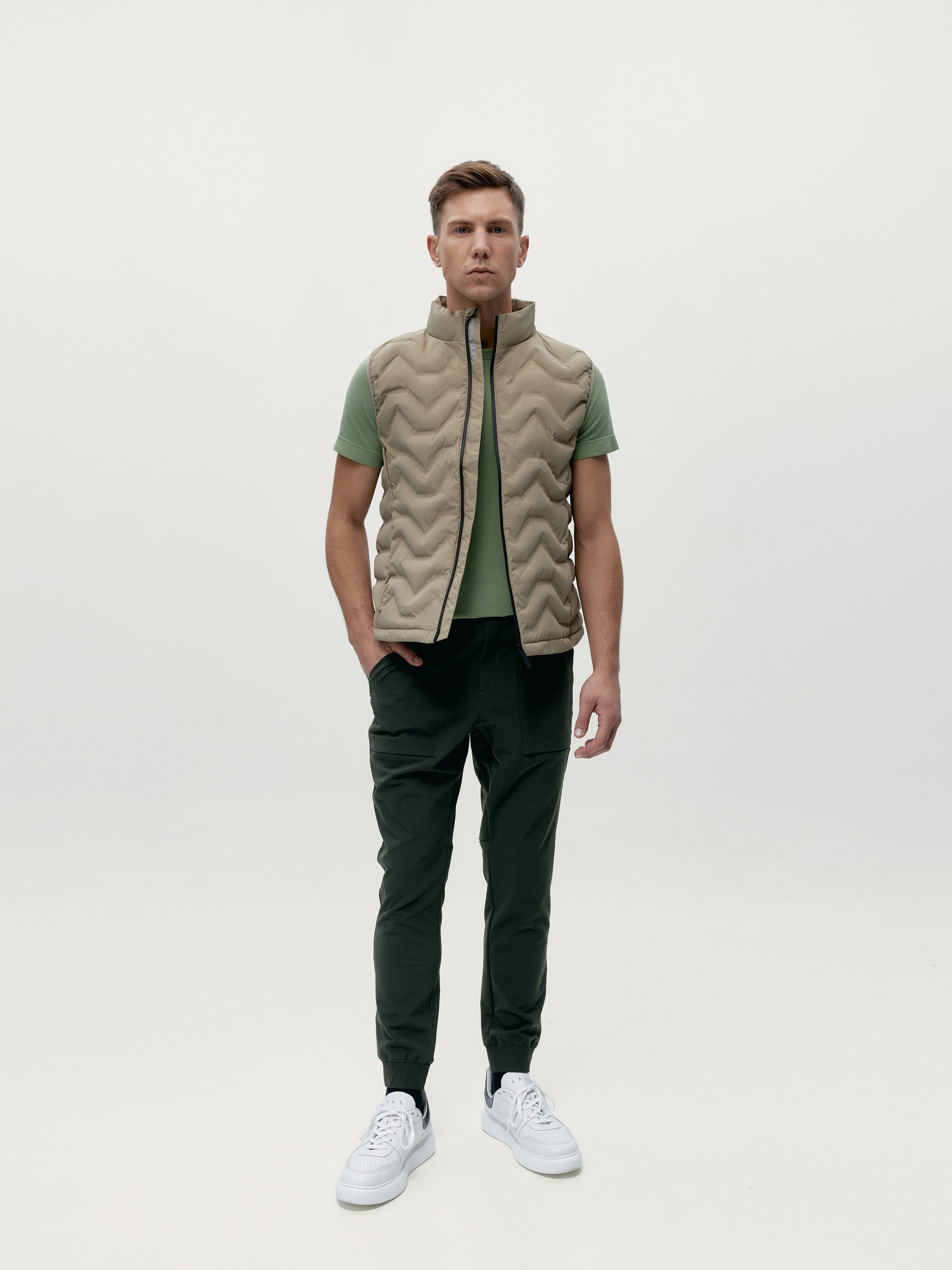 Zip-up performance athleisure sports jacket BORN LIVING YOGA Brown