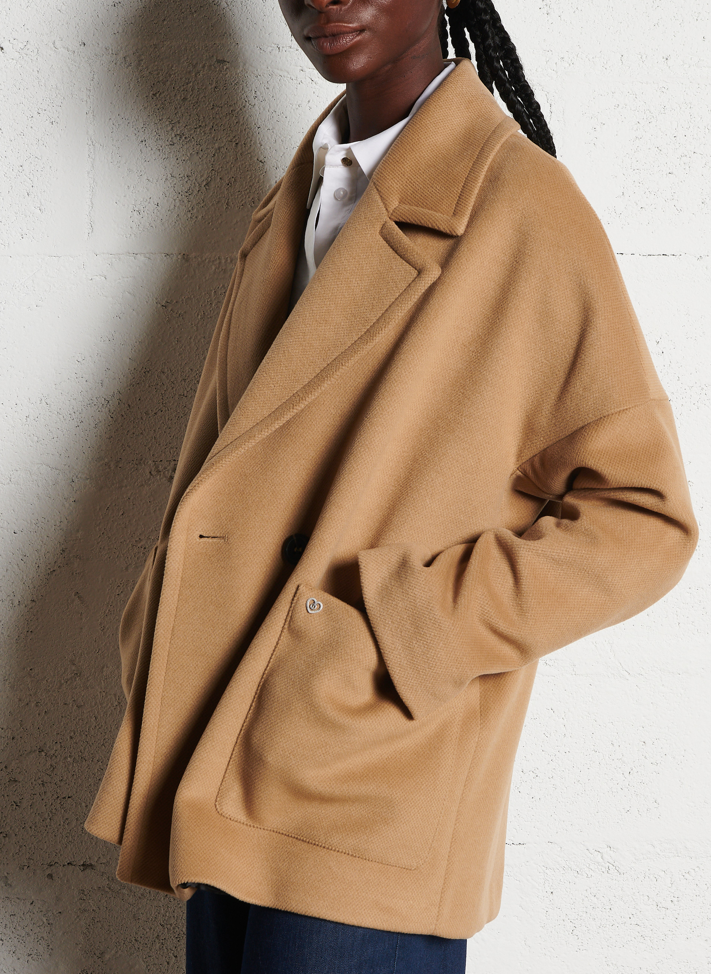 Weiter Caban mit Revers PLEASE Braun