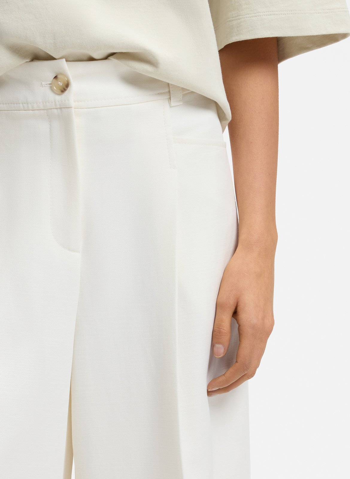 Straight Bermuda shorts BOSS Beige