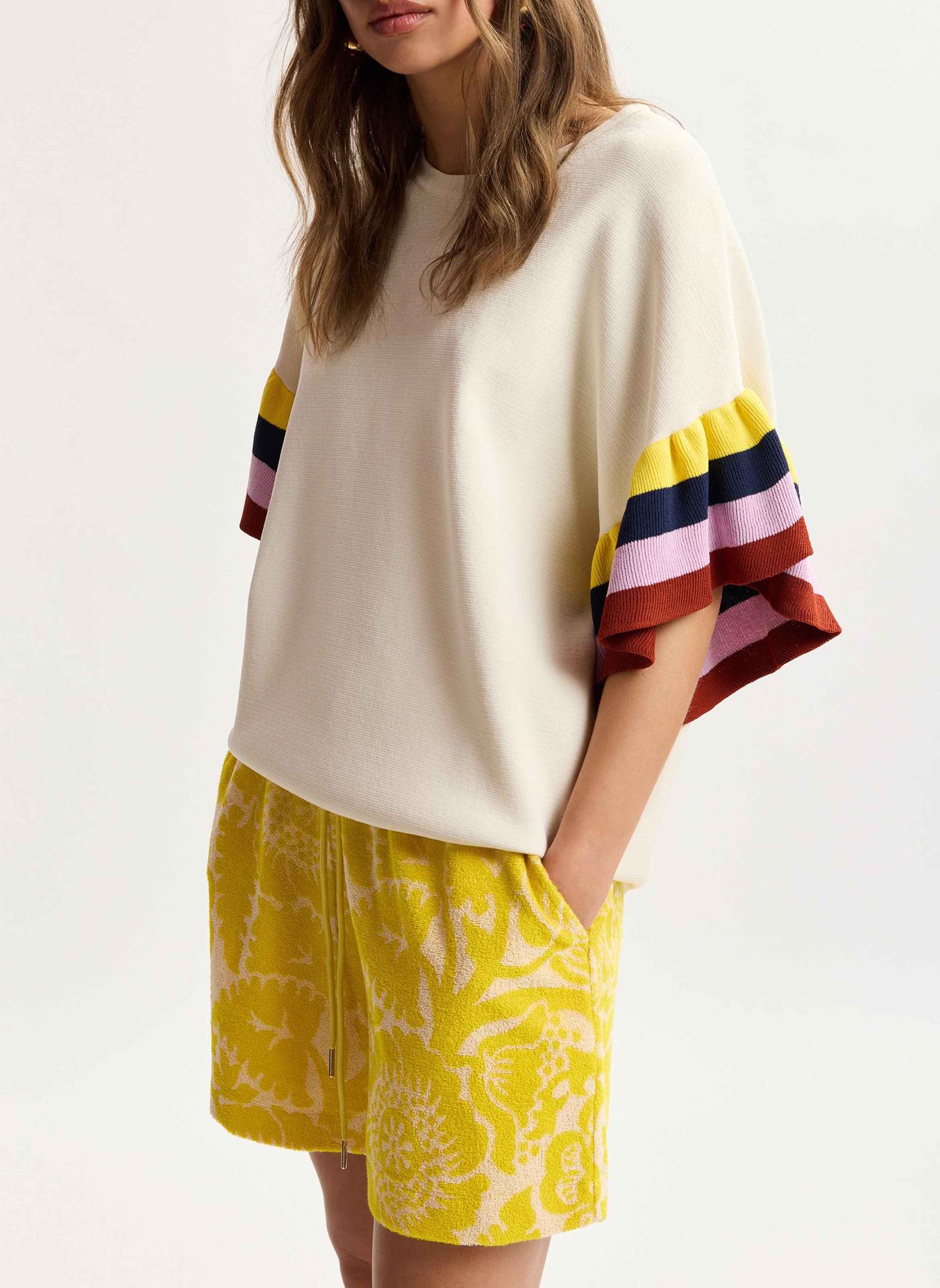 Oberteil mit gestreiften Ärmeln uni ESSENTIEL ANTWERP Weiss