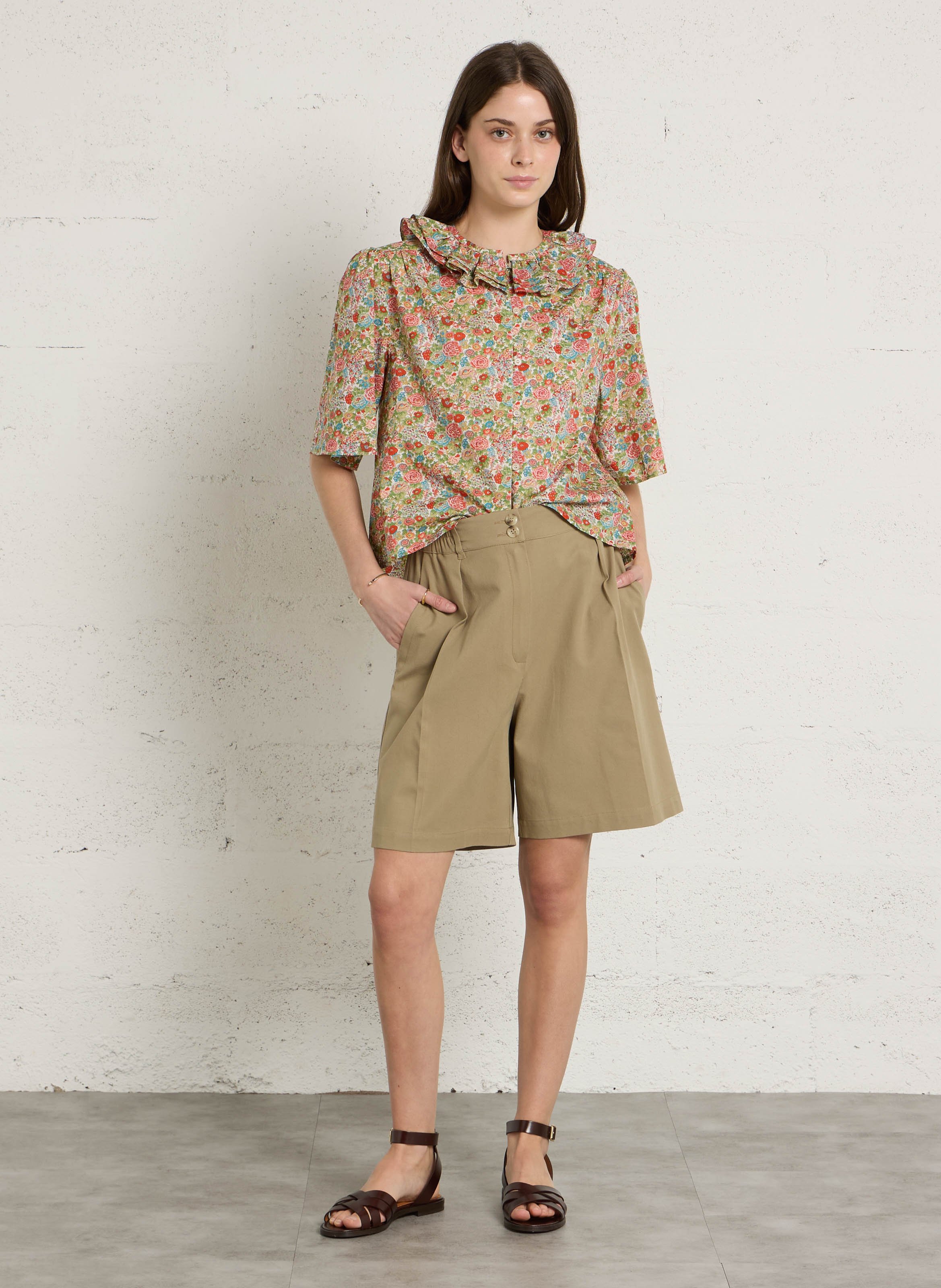 Weite Taillenshorts aus Baumwoll-Mix SUZIE WINKLE Beige