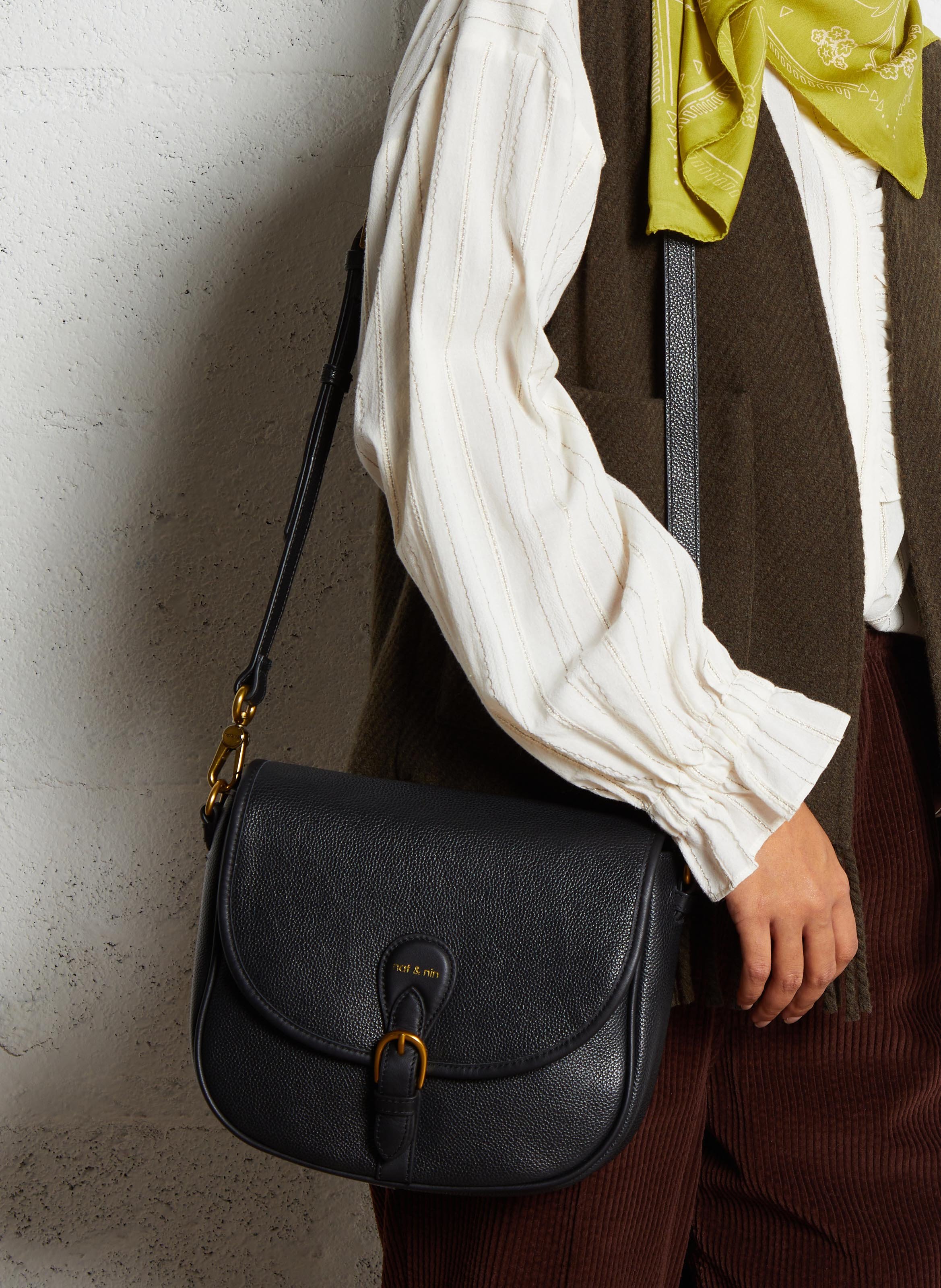 Sac bandoulière besace en cuir NAT & NIN Noir