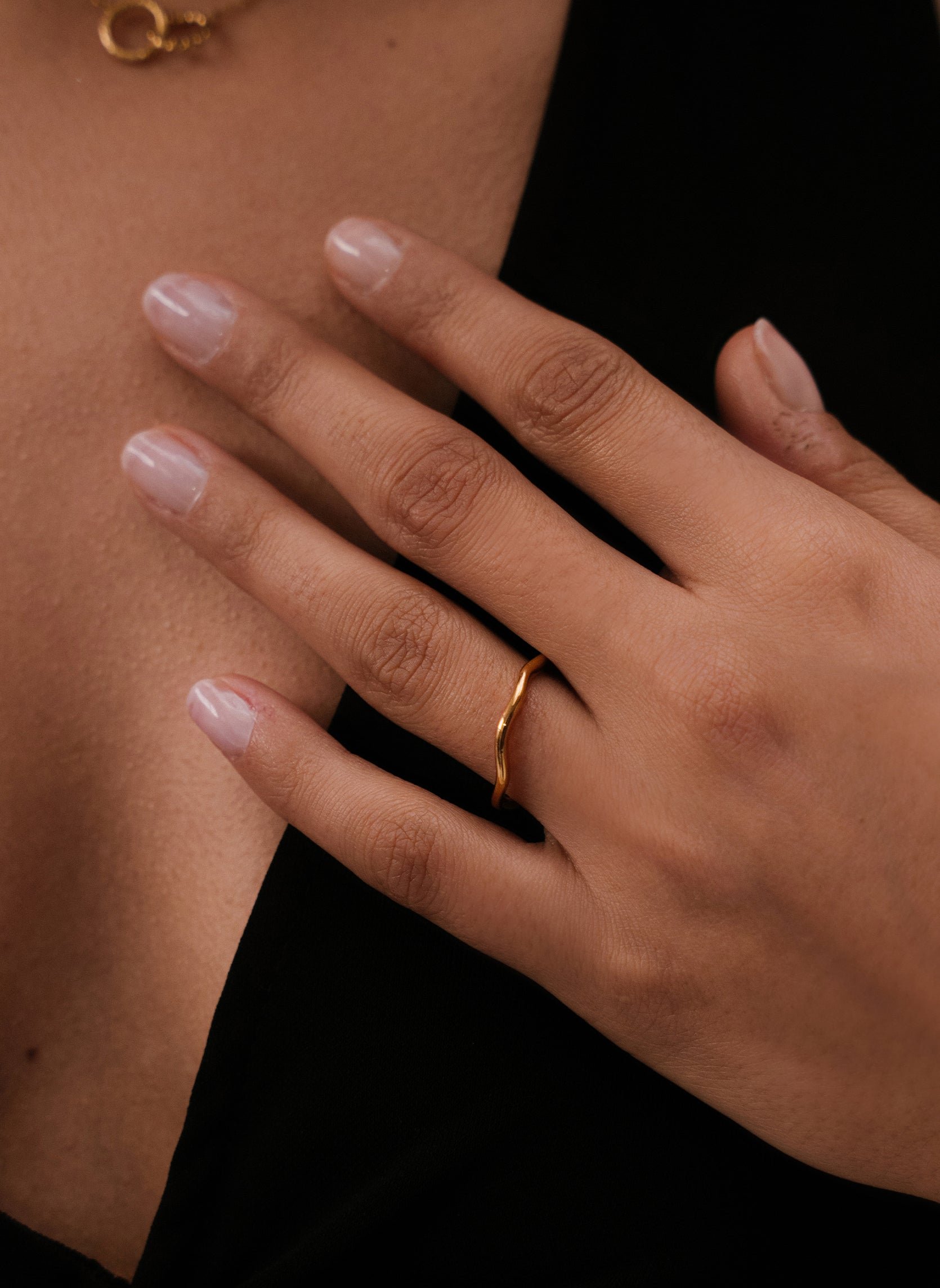 Fine ring AEC Paris Golden