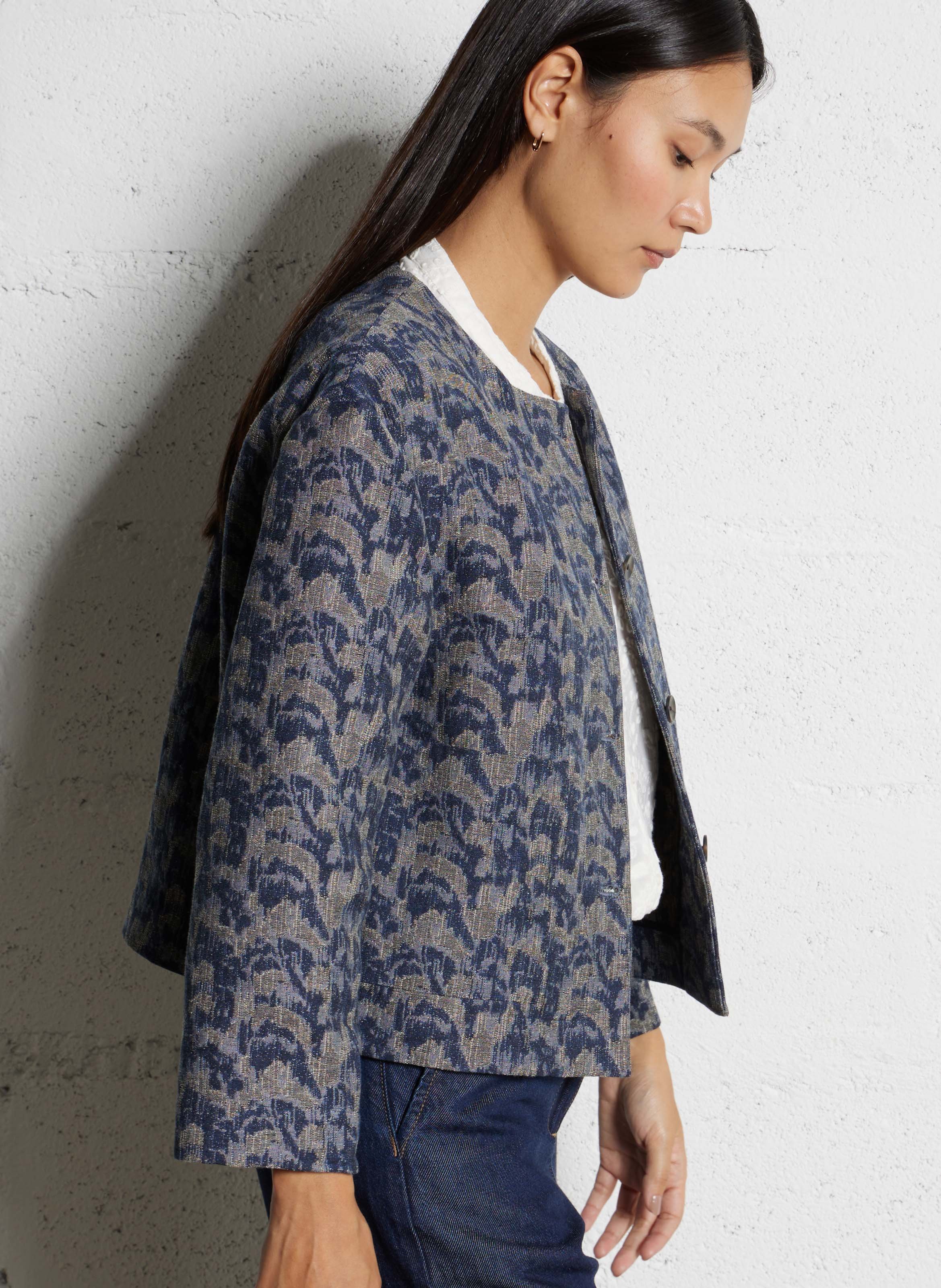 Short button-up jacket with patterns MAISON 123 Blue