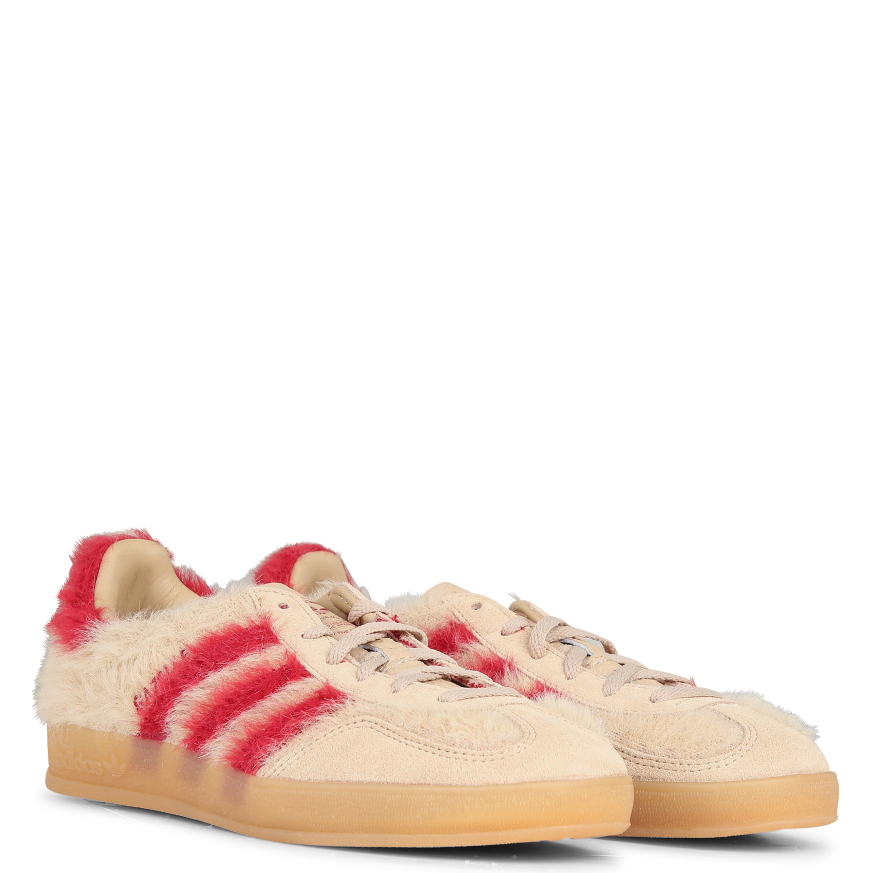 Baskets basses duveteuses en cuir ADIDAS Beige