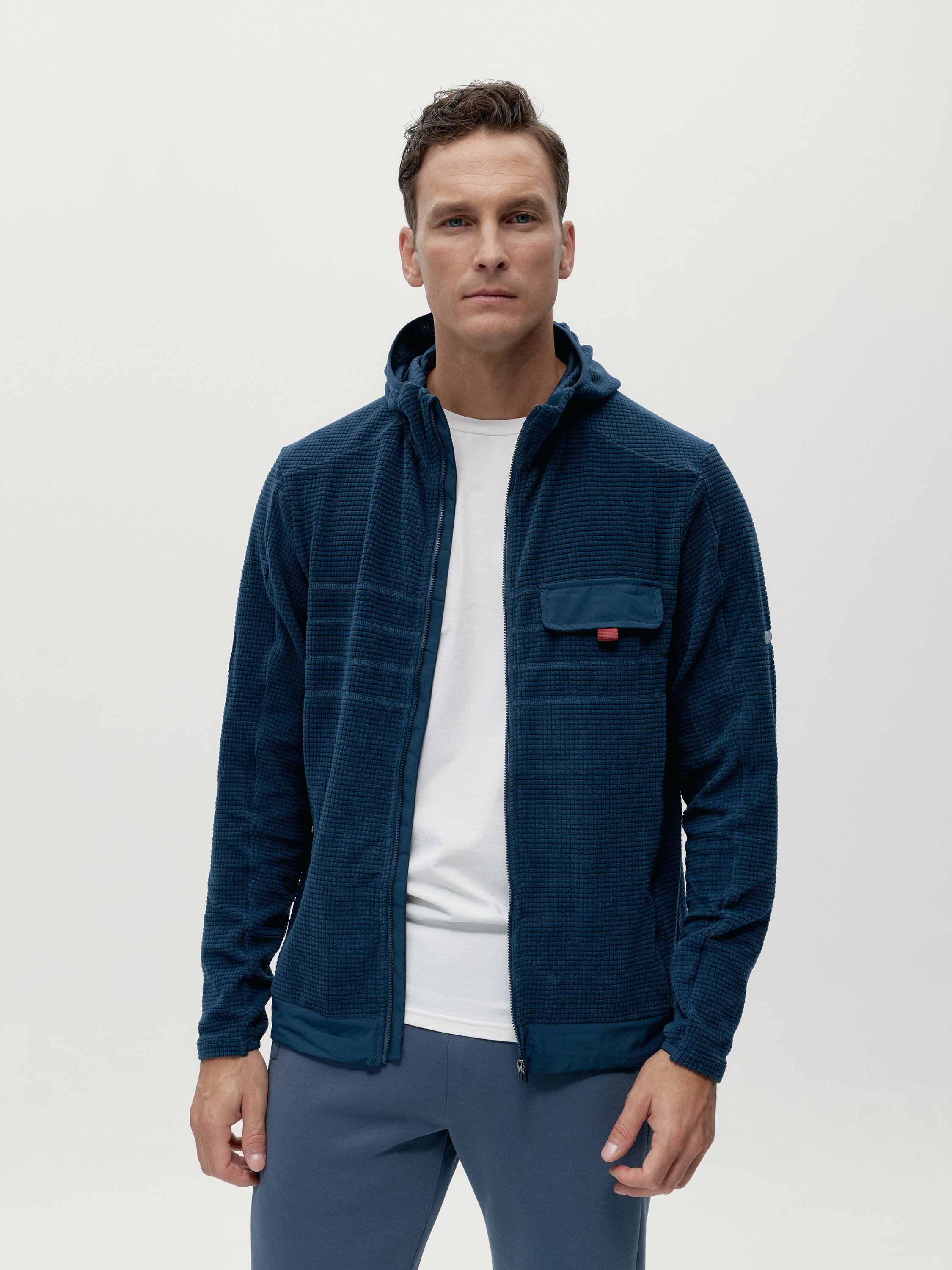 Quilted sports jacket with zipper BORN LIVING YOGA Blue