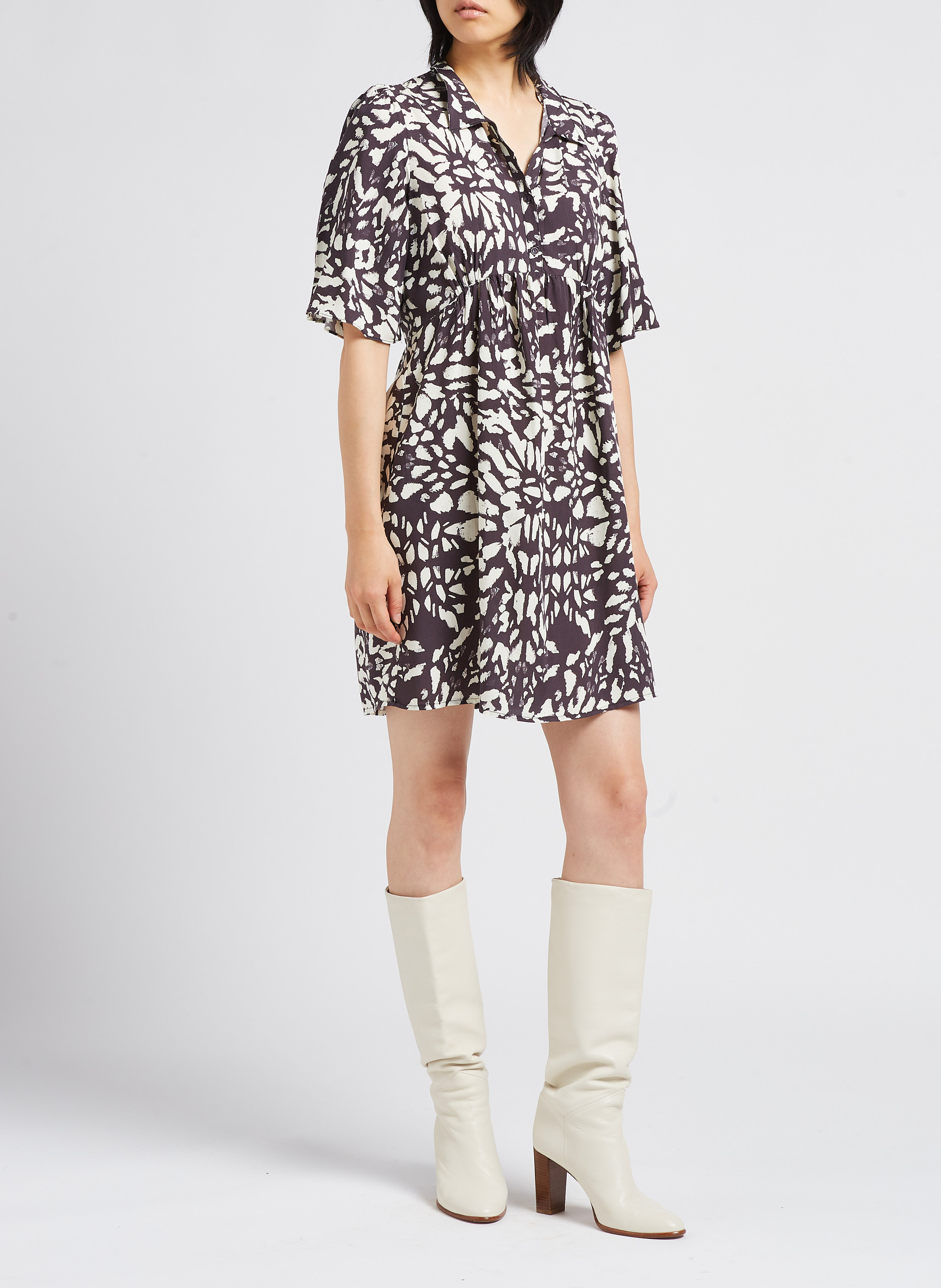 Short printed dress with shirt collar GRACE ET MILA Black