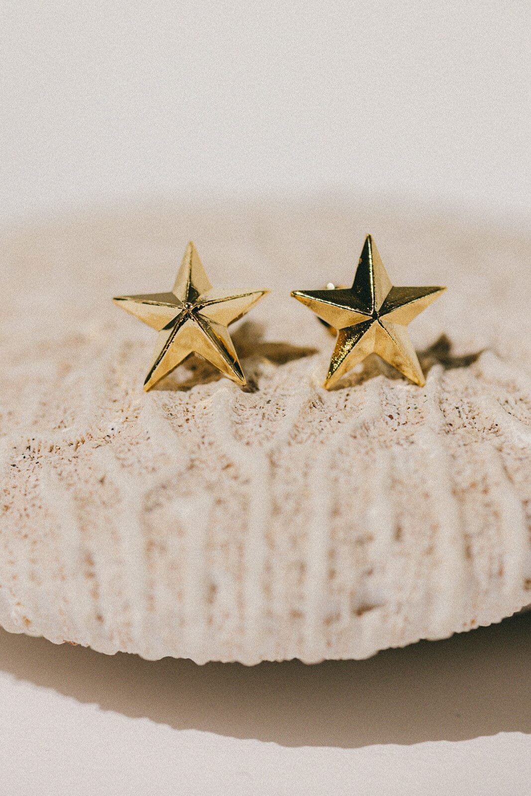 Silver-plated star stud earrings Golden