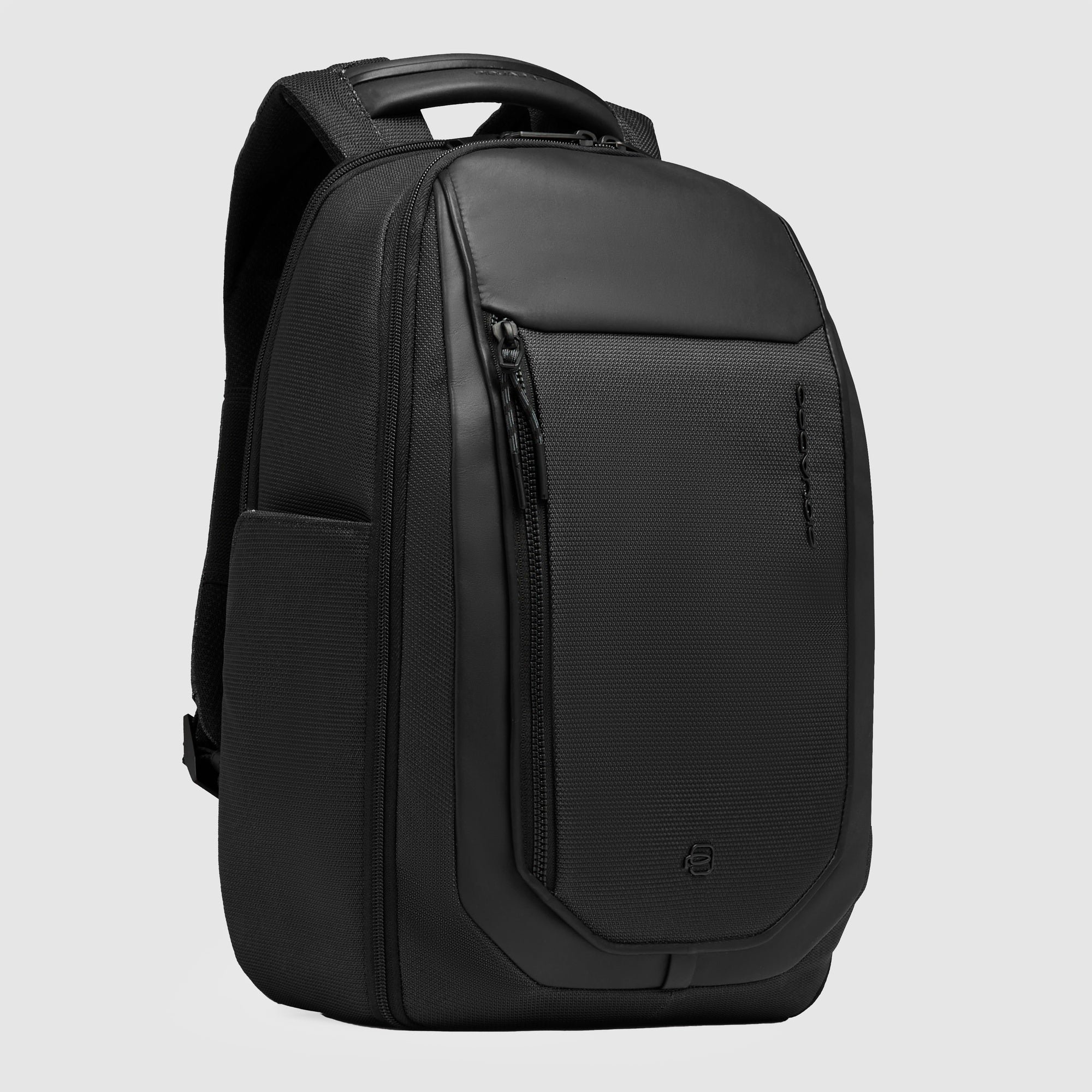 14" Laptop Travel Backpack PIQUADRO Black