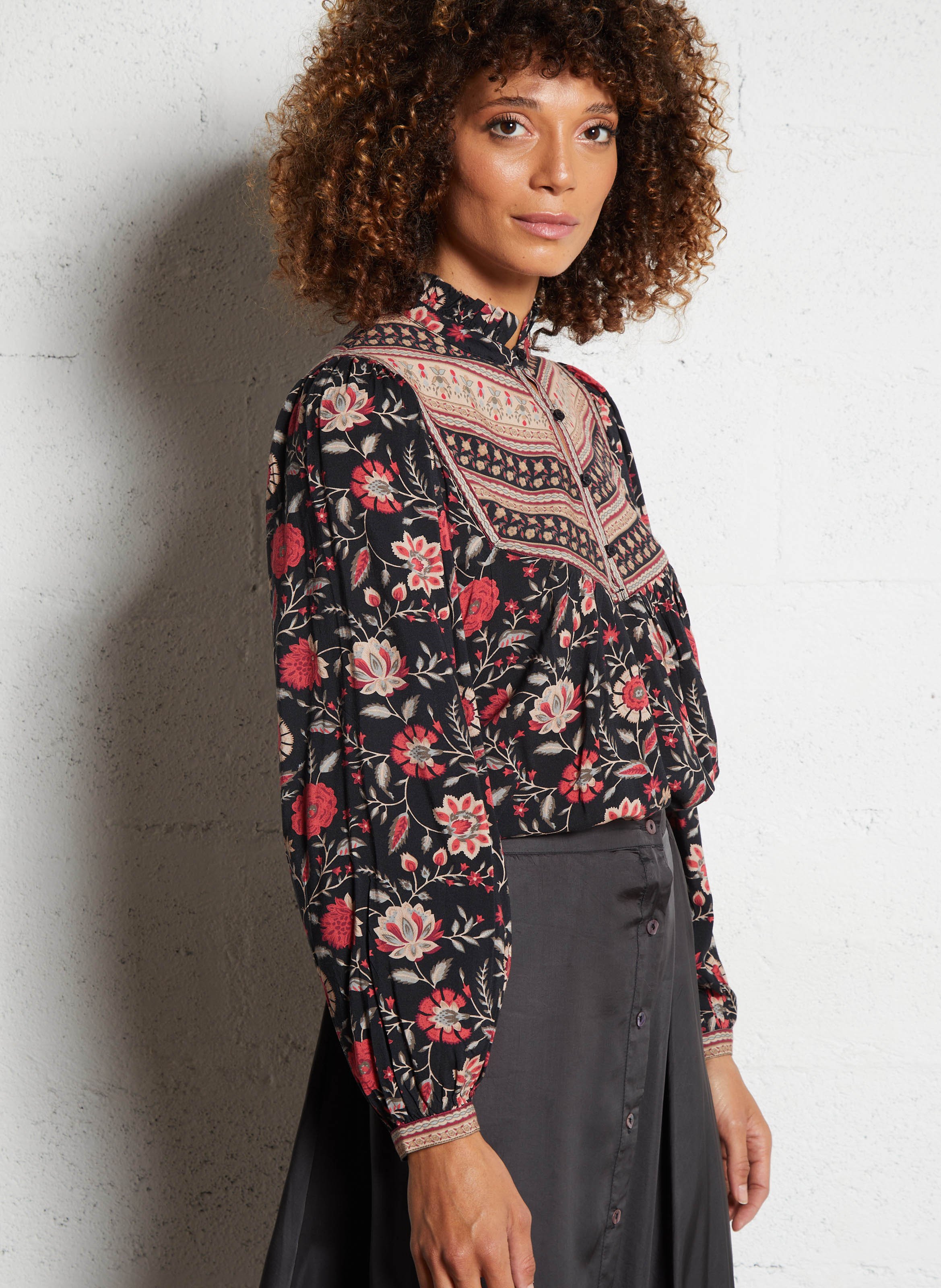 Printed Victorian collar blouse PETITE MENDIGOTE Black