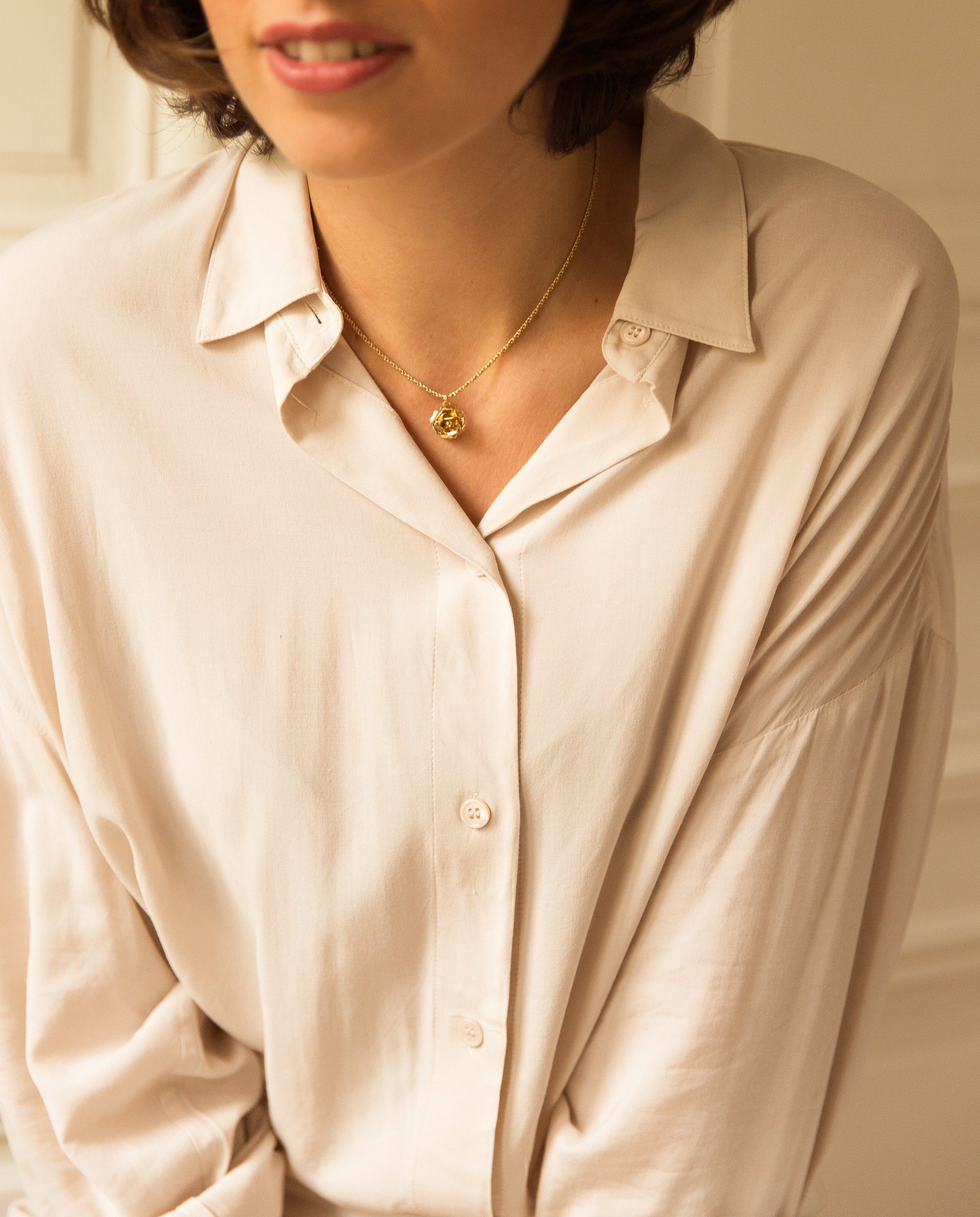 Gold-plated flower necklace Golden