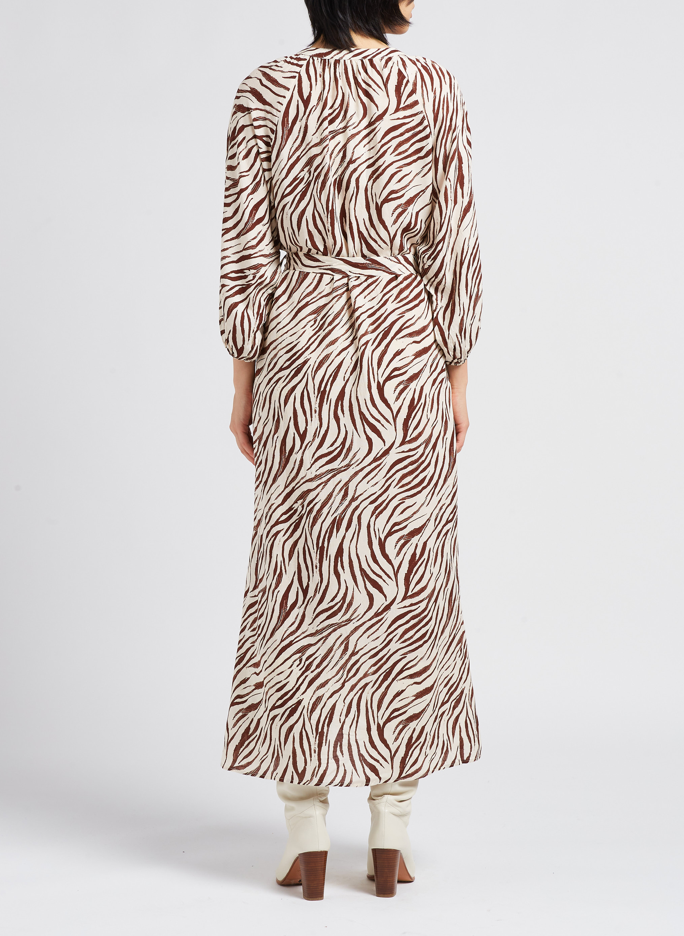 Straight-cut V-neck maxi dress GRACE ET MILA Beige