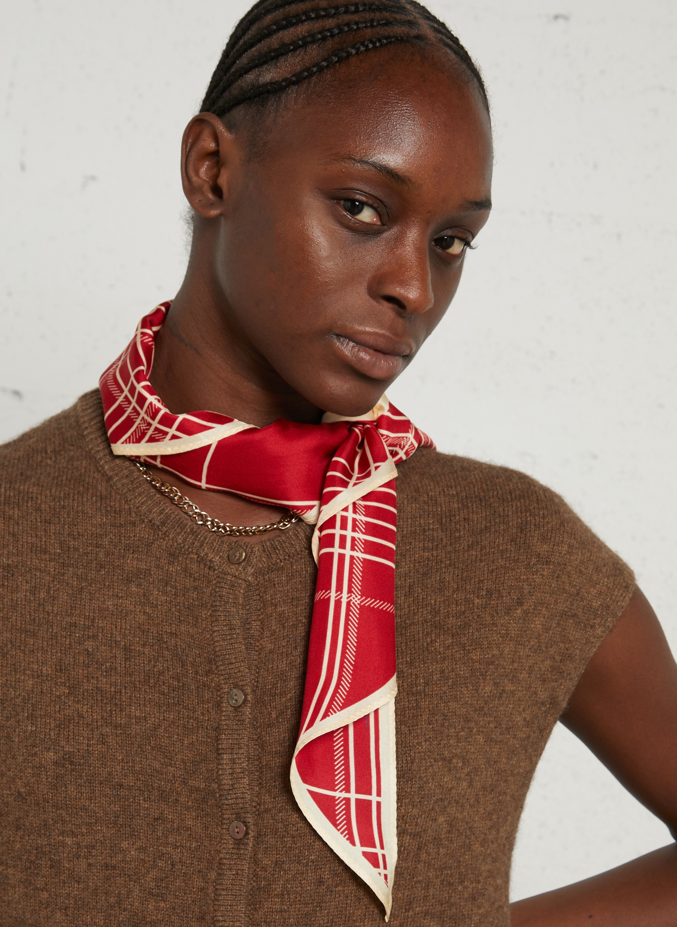 Silk triangle scarf BECKSONDERGAARD Red