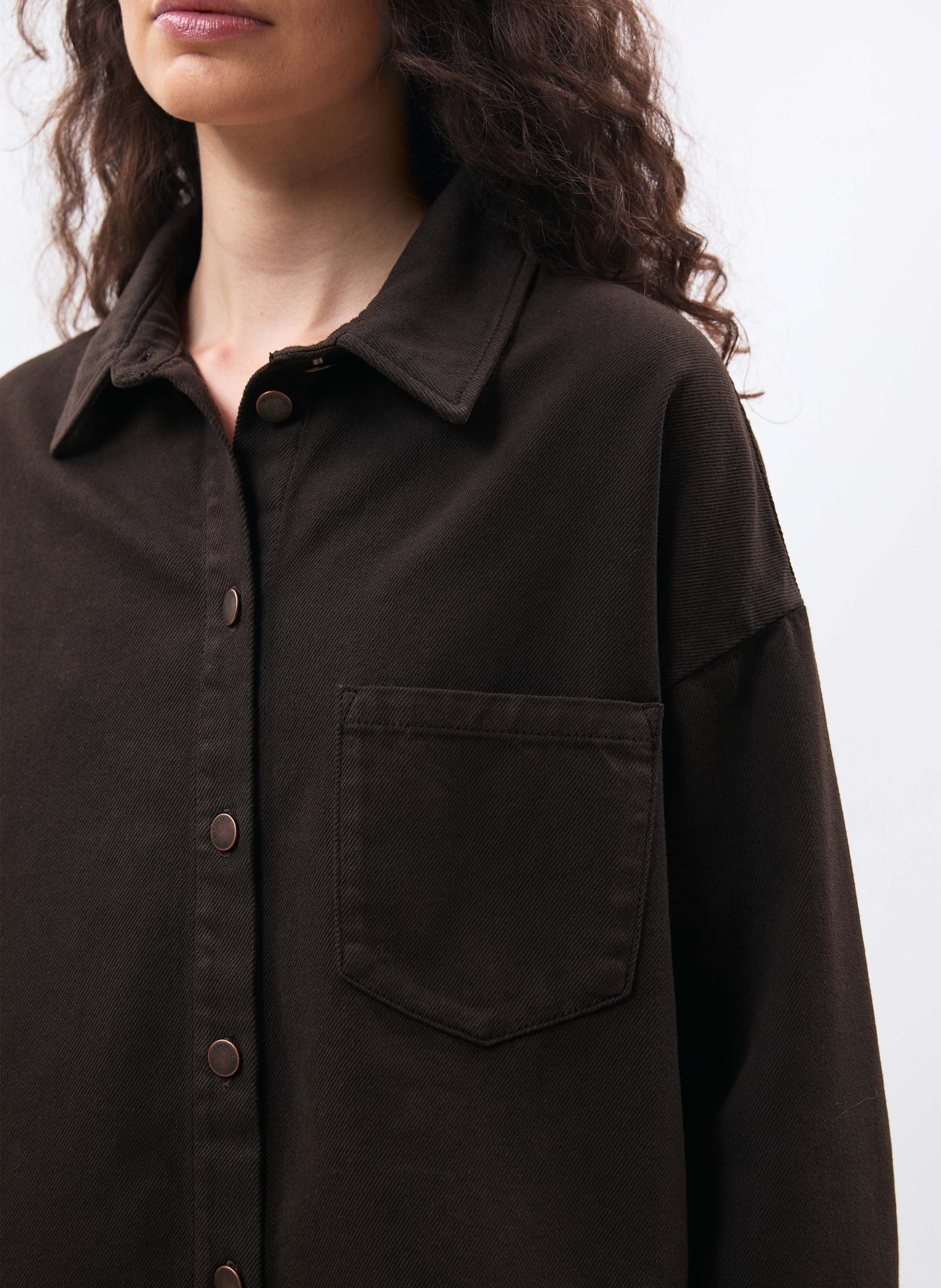 Oversize Hemd aus recycelter Baumwollmischung HUMILITY Braun