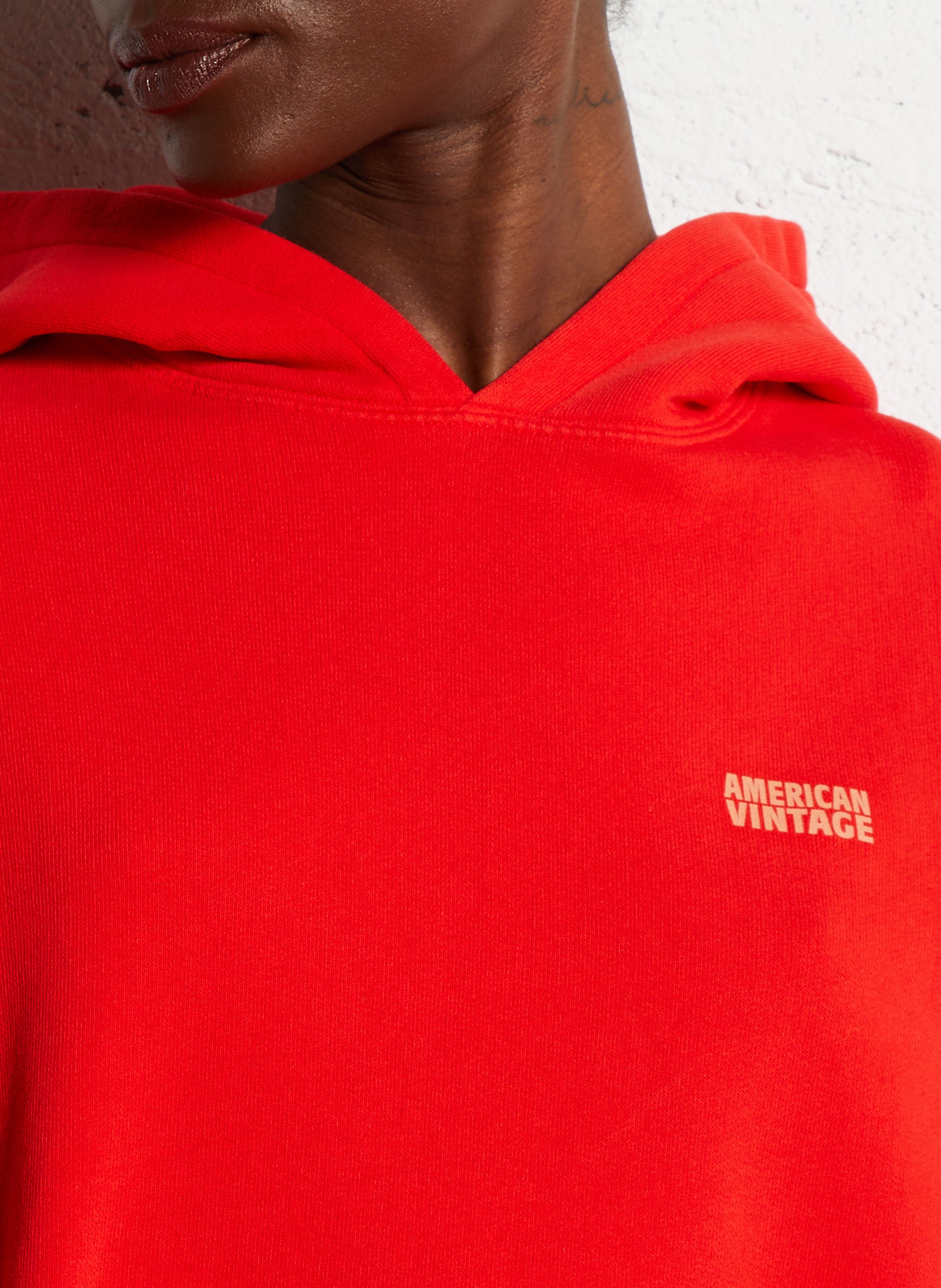 Sweat ample molletonné à capuche en coton AMERICAN VINTAGE Rouge