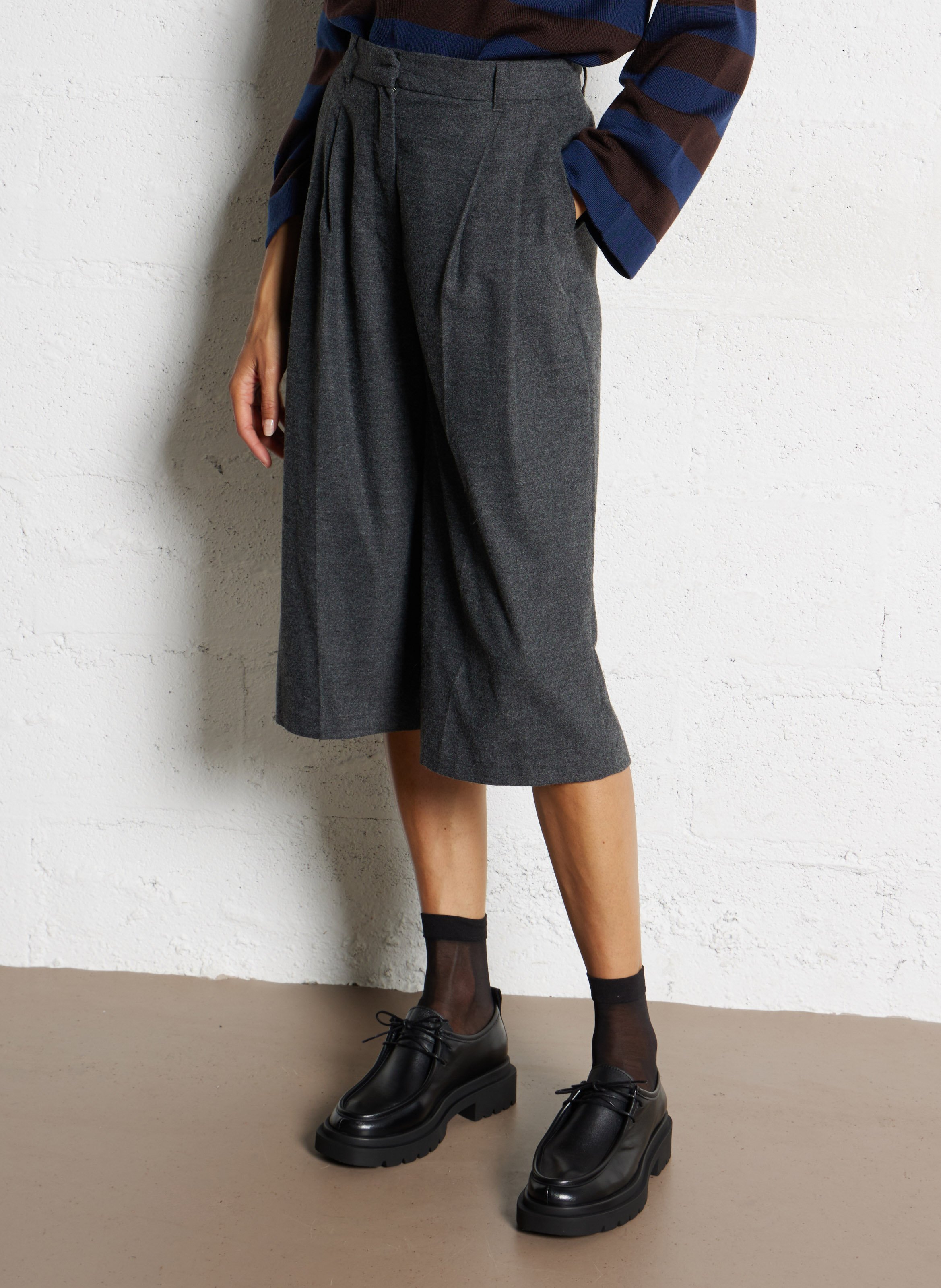 Bermuda large uni taille haute BELLEROSE Gris