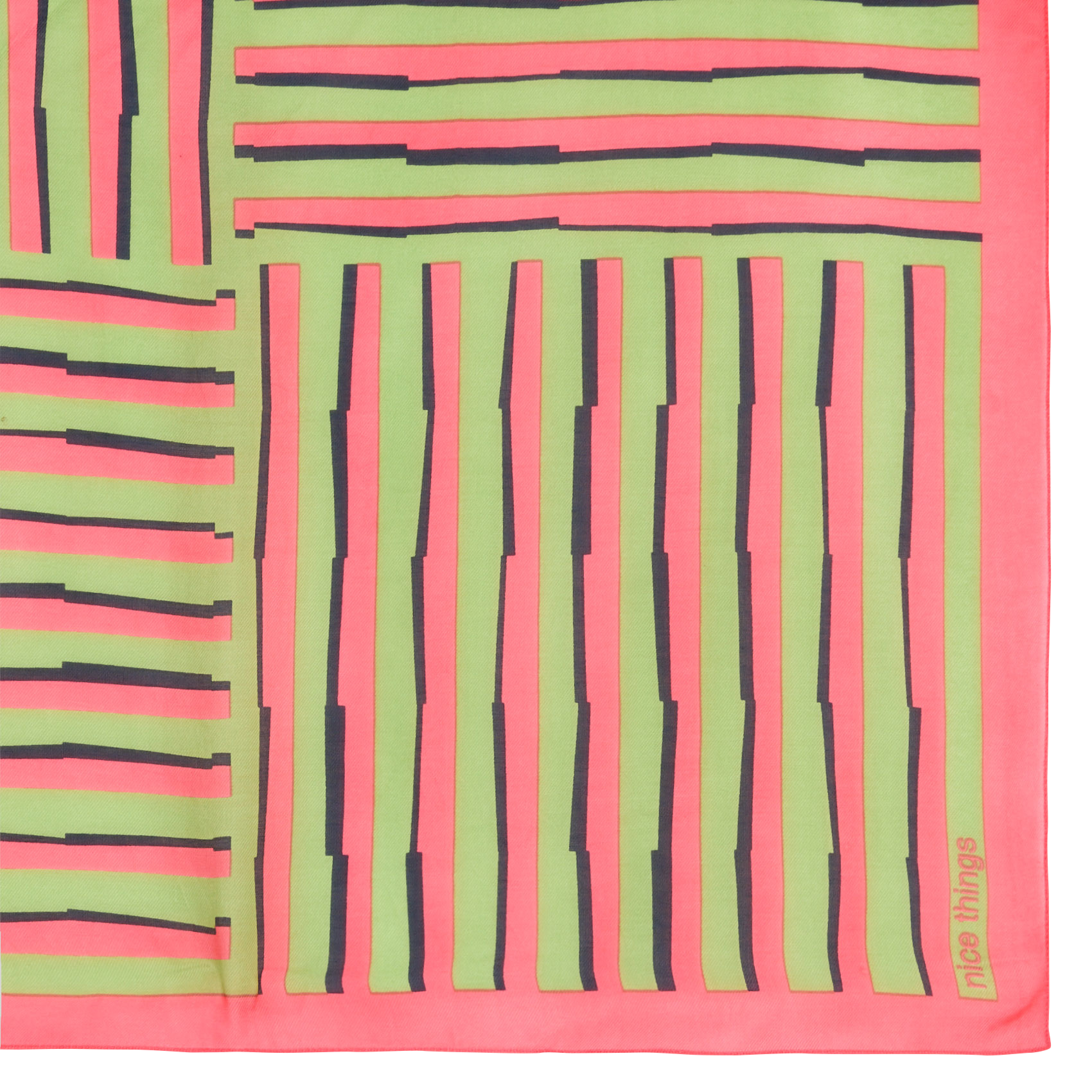 - 86 x 182 cm.  Light mint