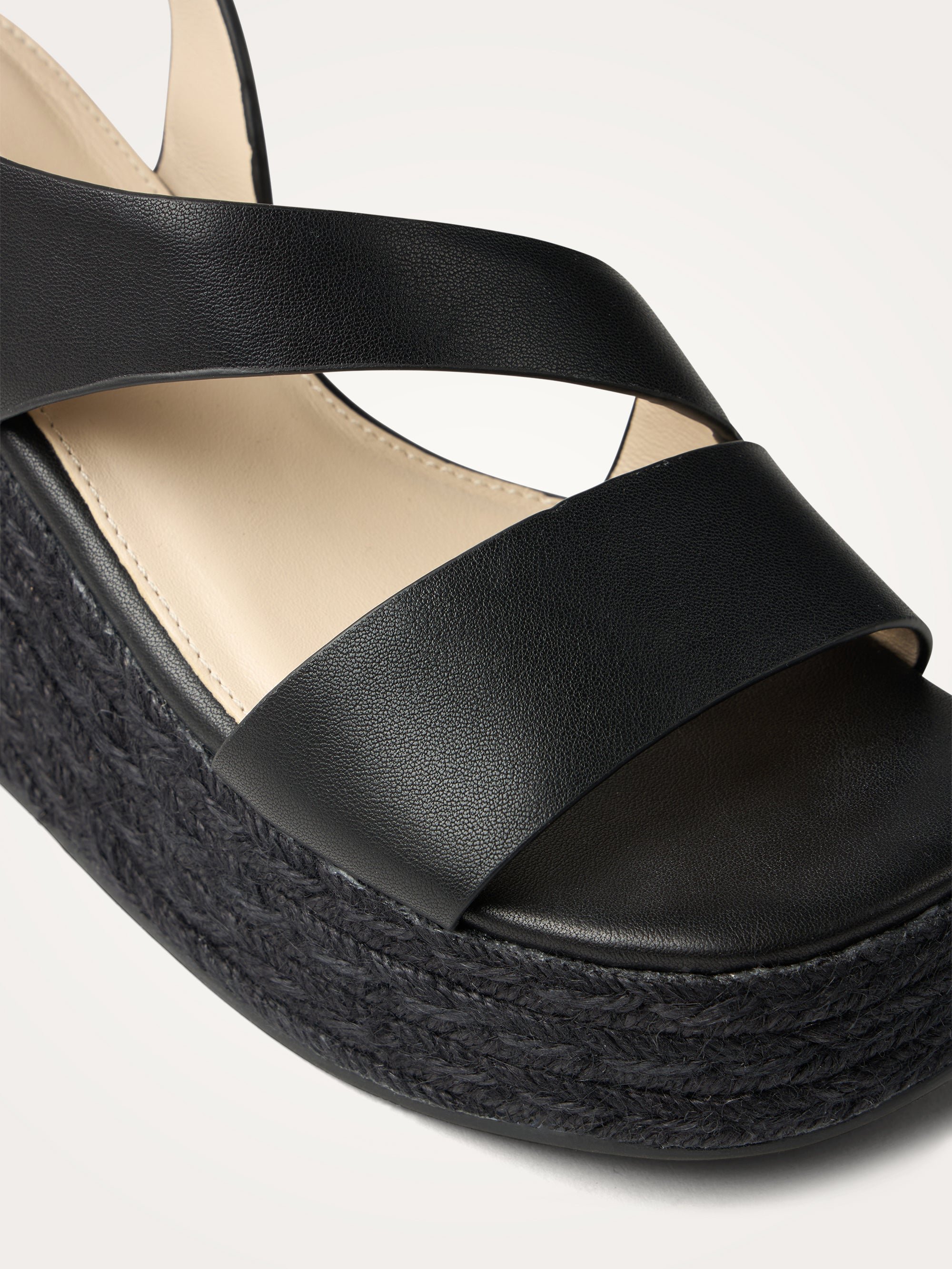 Platform sandals in metallic effect leather with strap VANESSA WU Black