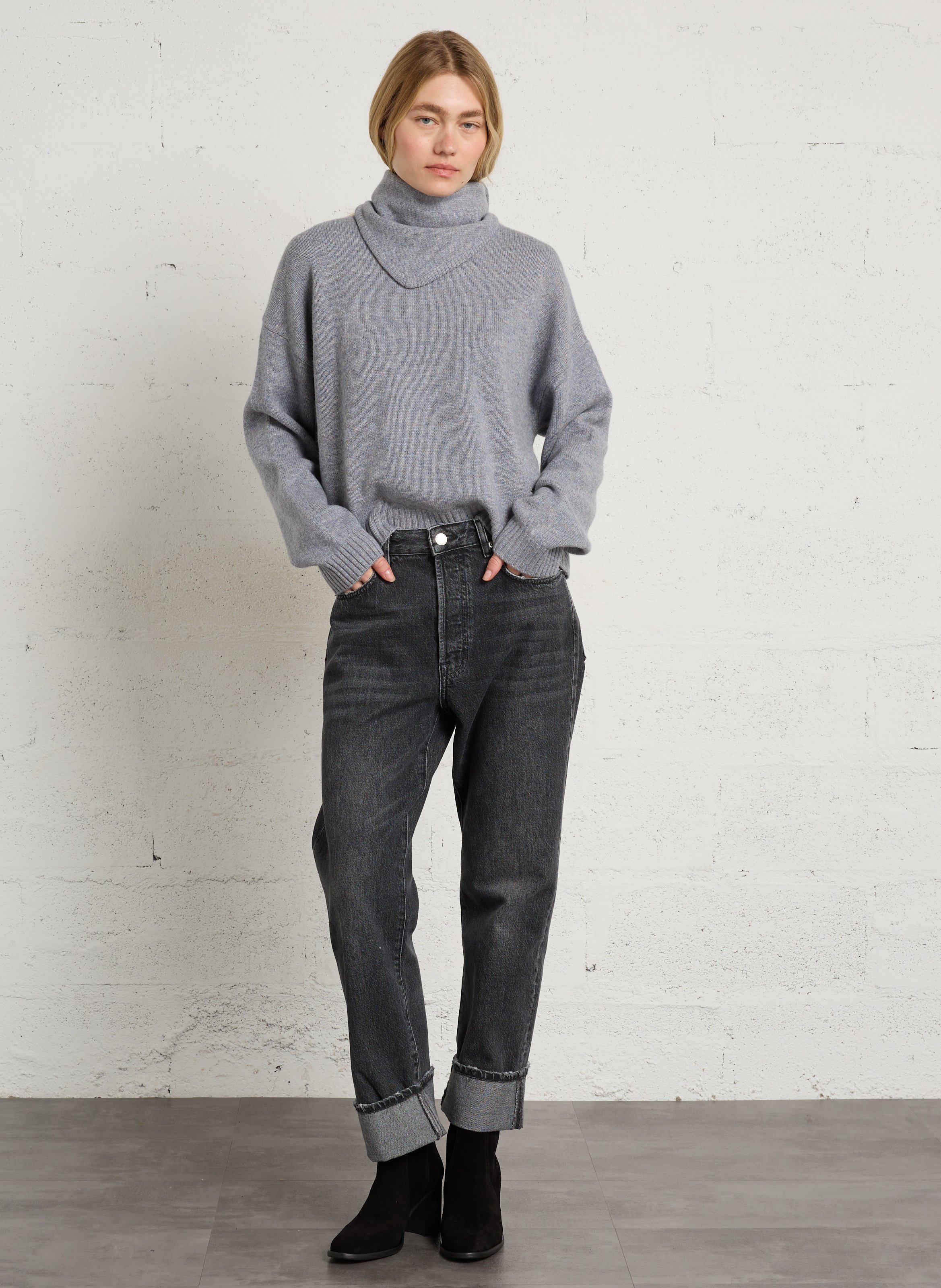 Pull col rond avec écharpe en laine BERENICE Gris