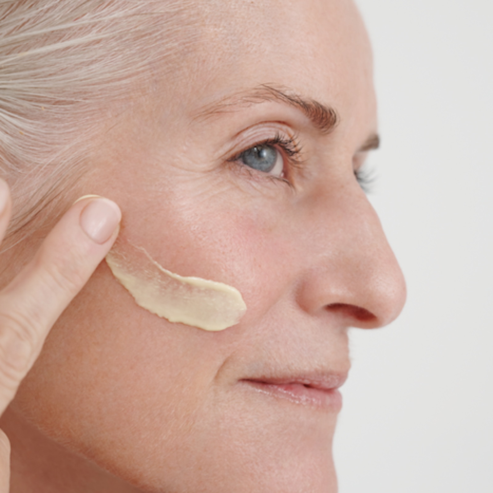 Crème de Jour - Régénérant Intensif DR. HAUSCHKA No color