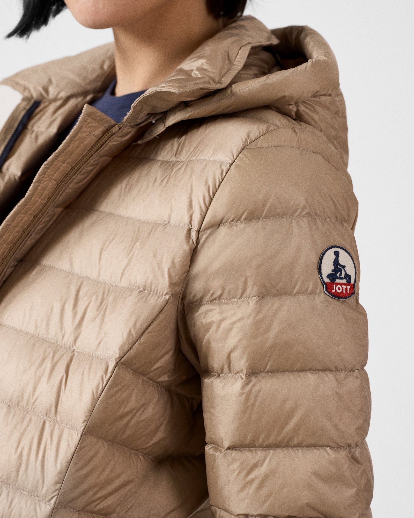 Long hooded puffer coat vero 2.0 JOTT Beige