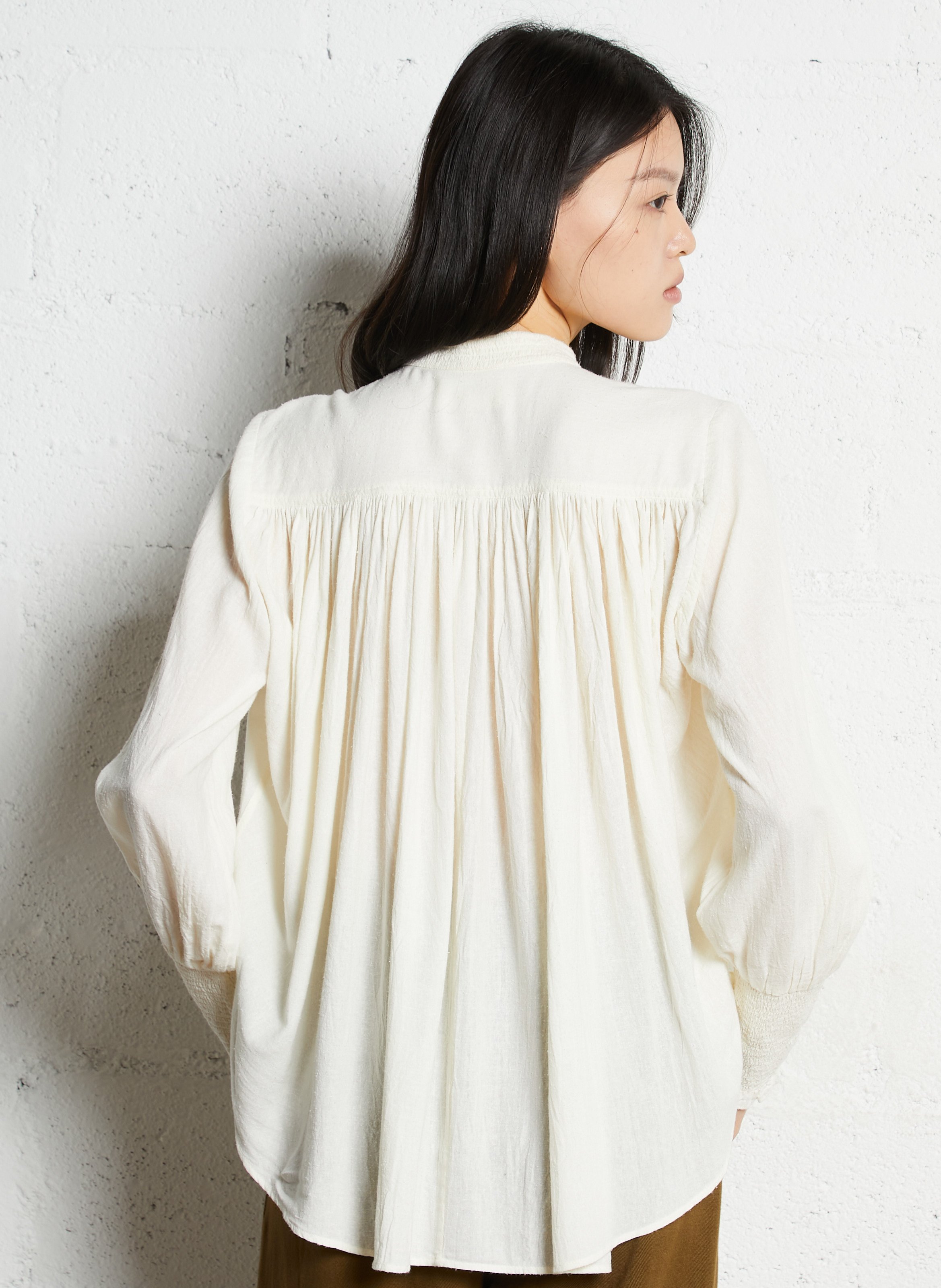 Blouse ample boutonnée unie V DE VINSTER Blanc