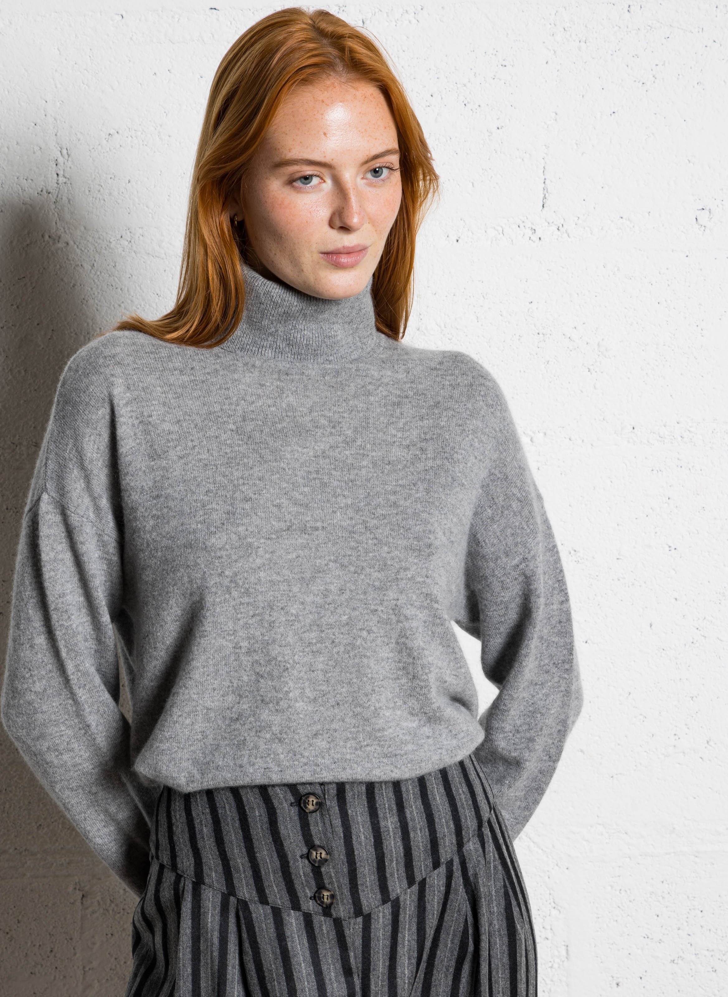 Pull oversize col roulé en cachemire SUD EXPRESS