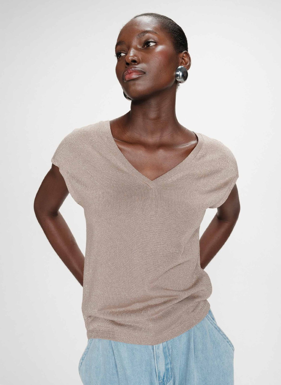 Crepe V-neck top GRACE ET MILA