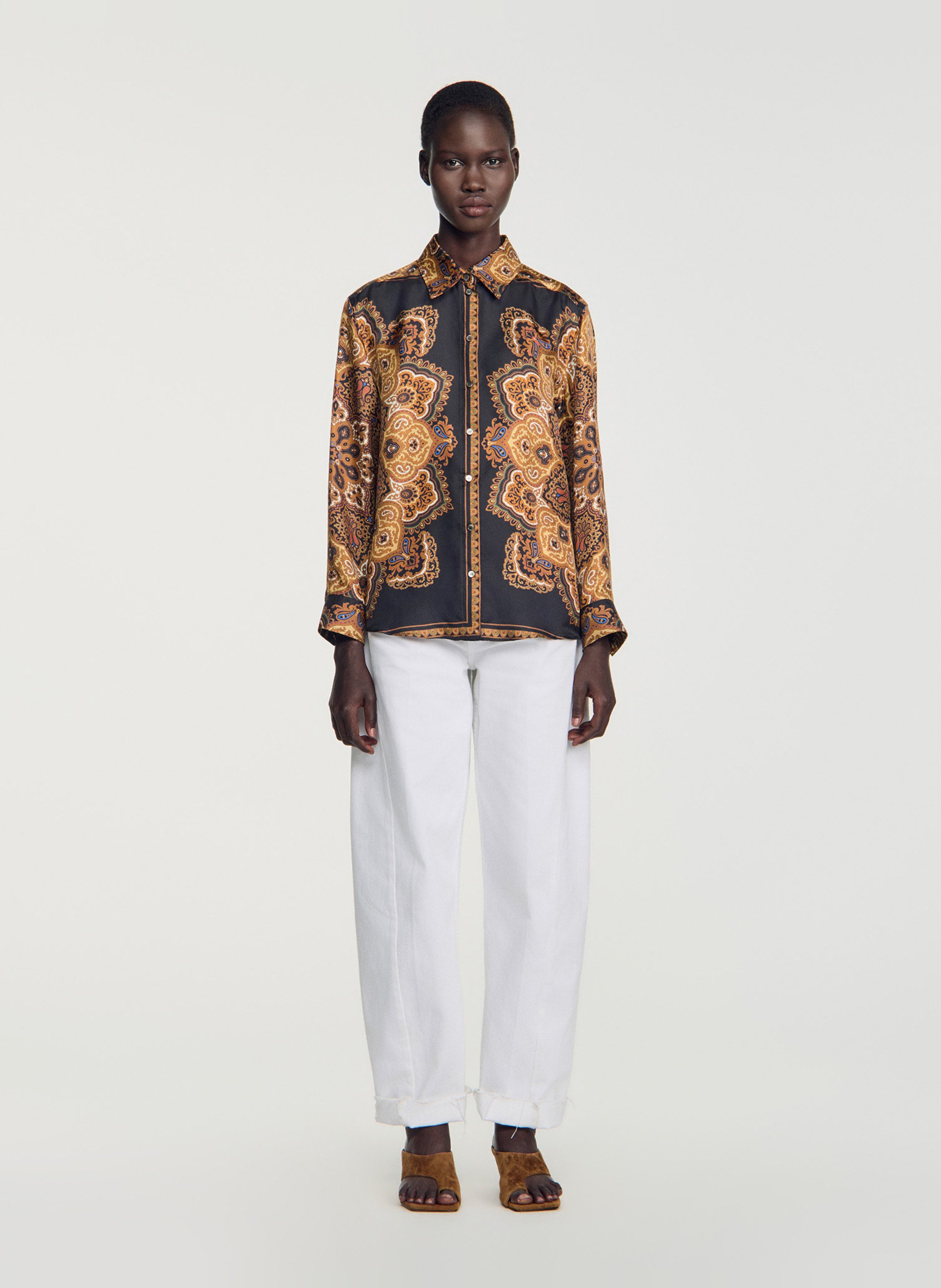 Straight-fit, zijden blouse met klassieke kraag SANDRO Zwart