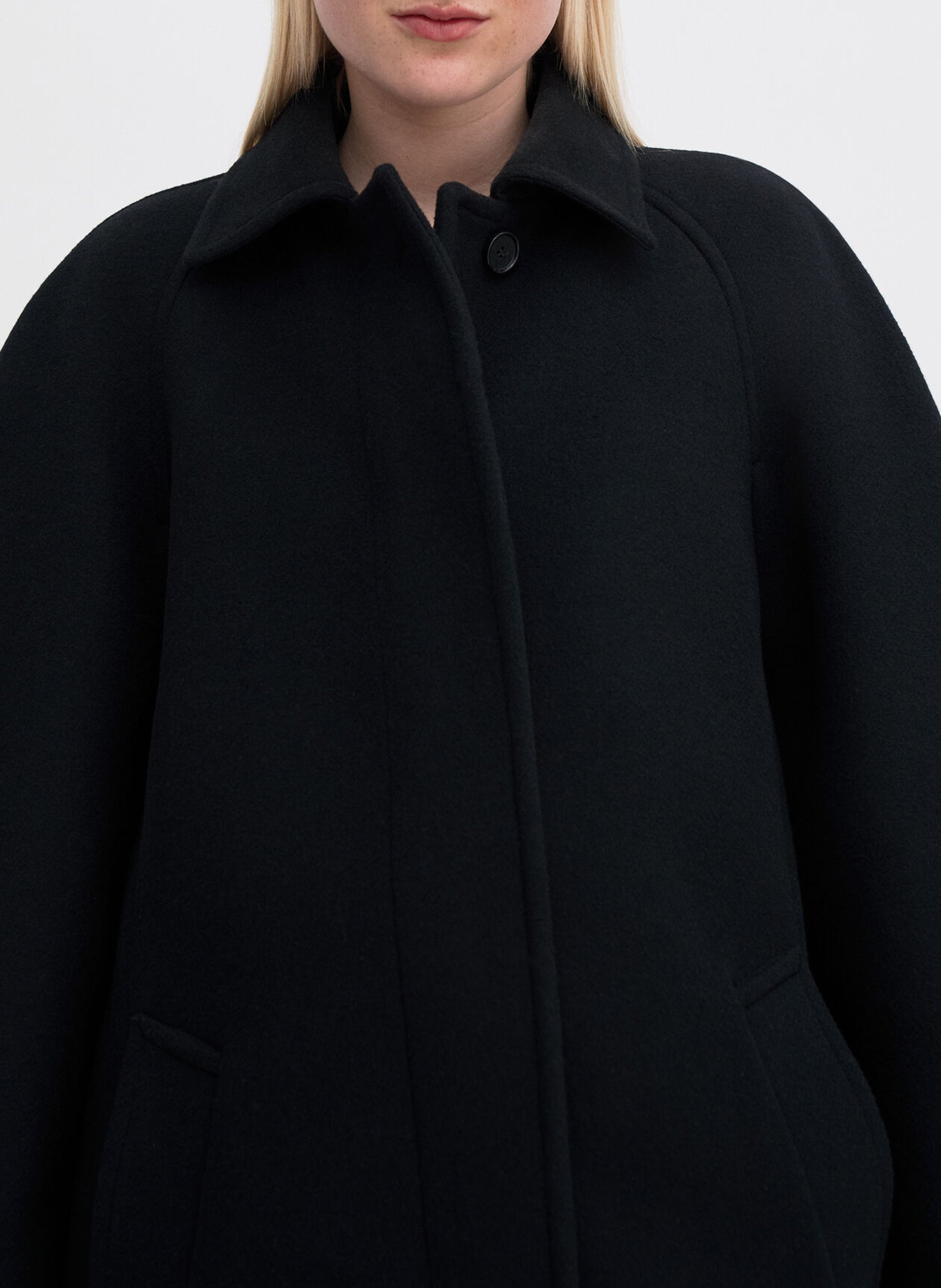 Oversized jas met klassieke kraag van gerecyclede gemengde wol FILIPPA K Zwart