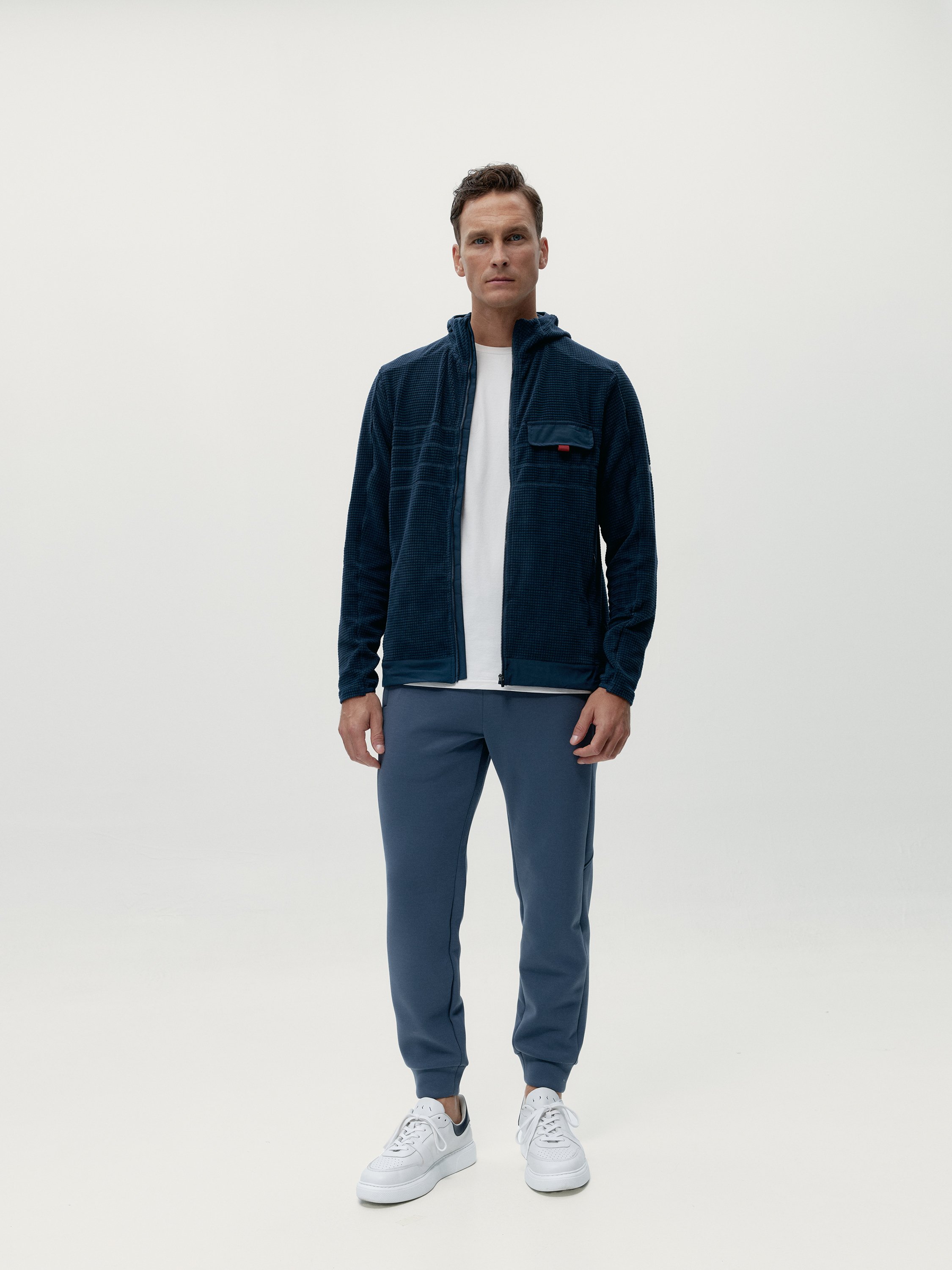 Quilted sports jacket with zipper BORN LIVING YOGA Blue