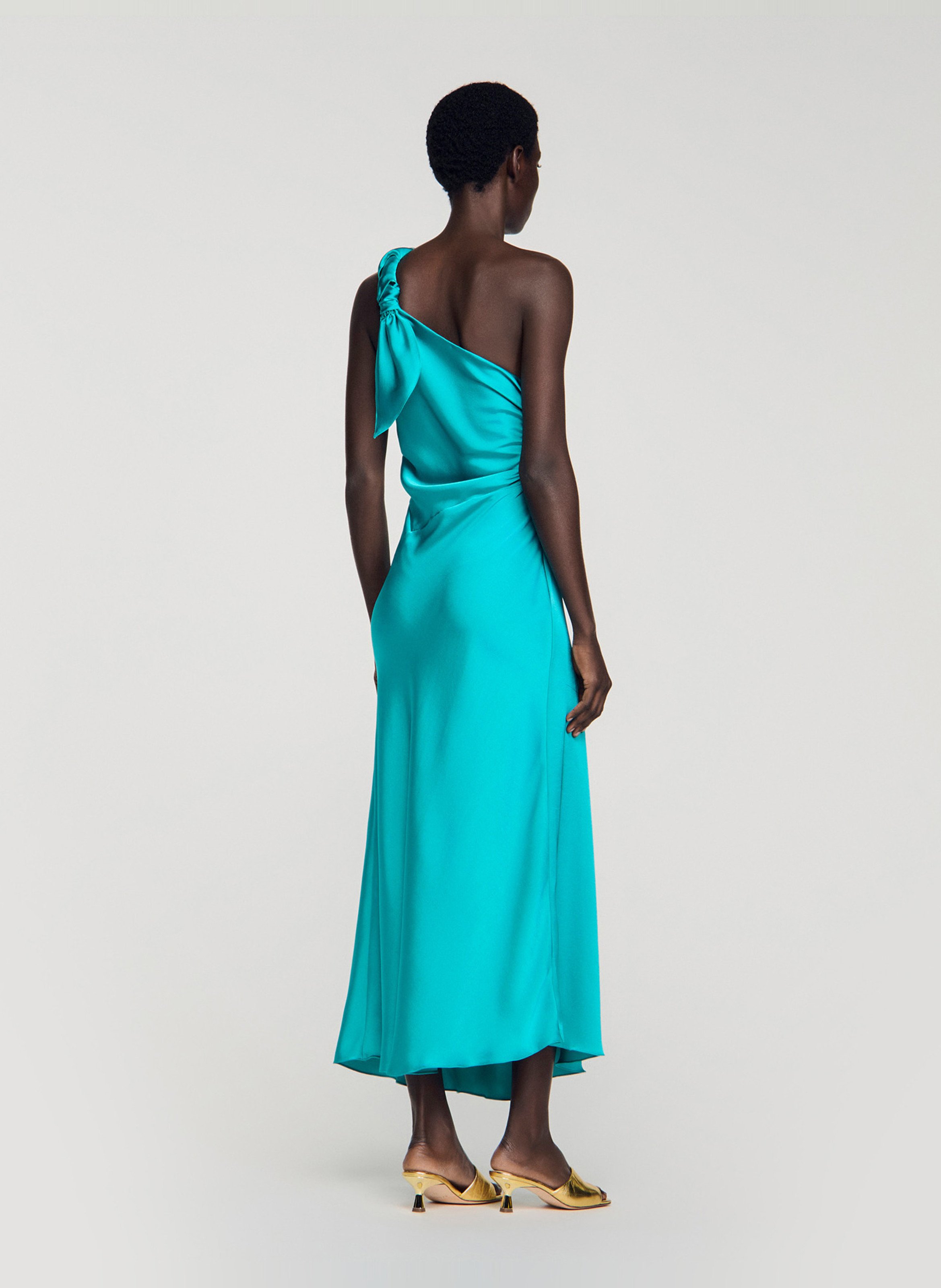 Lange effen satijnen jurk SANDRO Groen