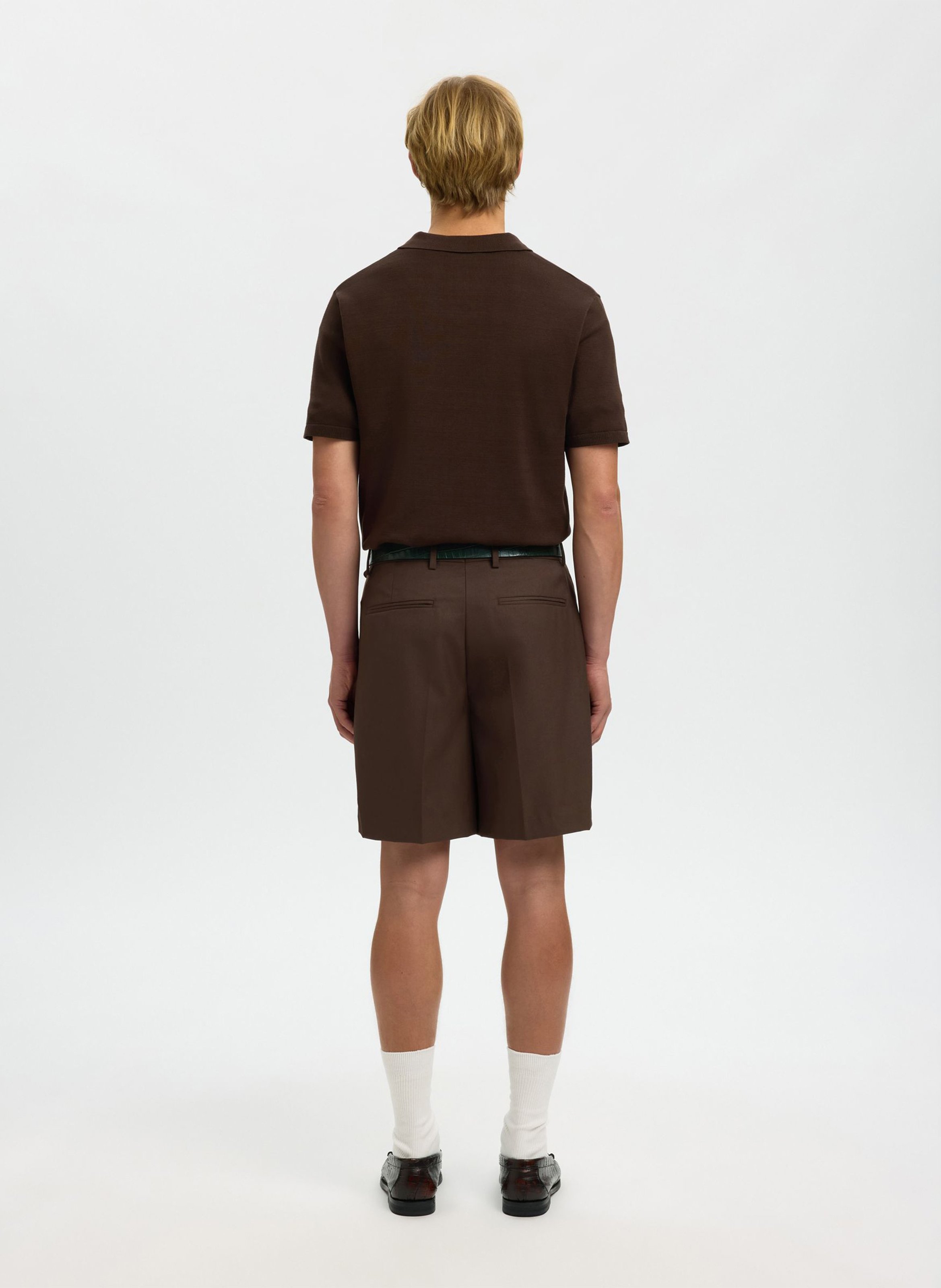 Gerade geschnittene Shorts mit Bundfalten SELECTED Braun