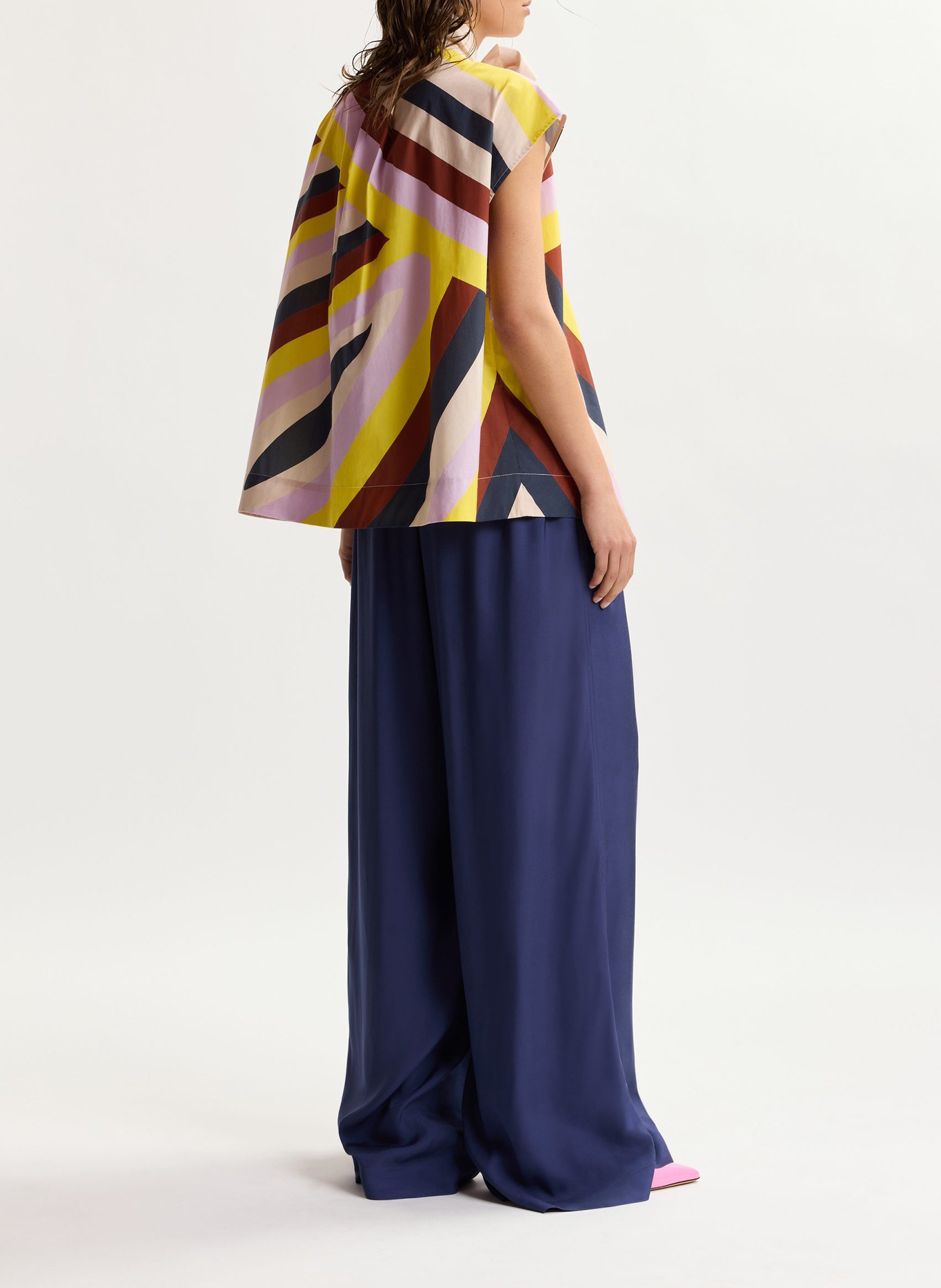 Hohe Taille weite Hose in Uni-Farbe ESSENTIEL ANTWERP Blau