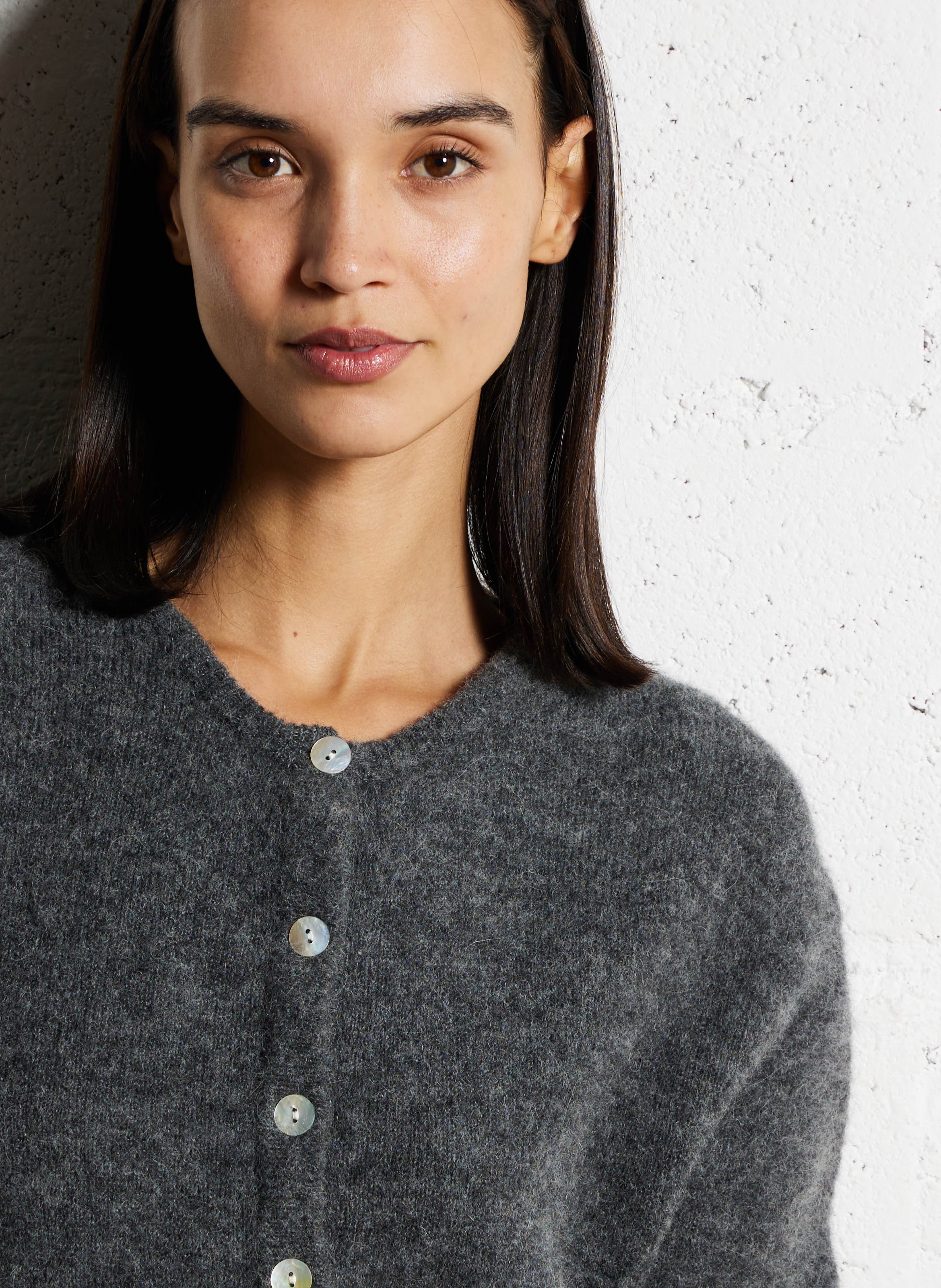 Weit geschnittene Strickjacke aus Wollmix AMERICAN VINTAGE Grau