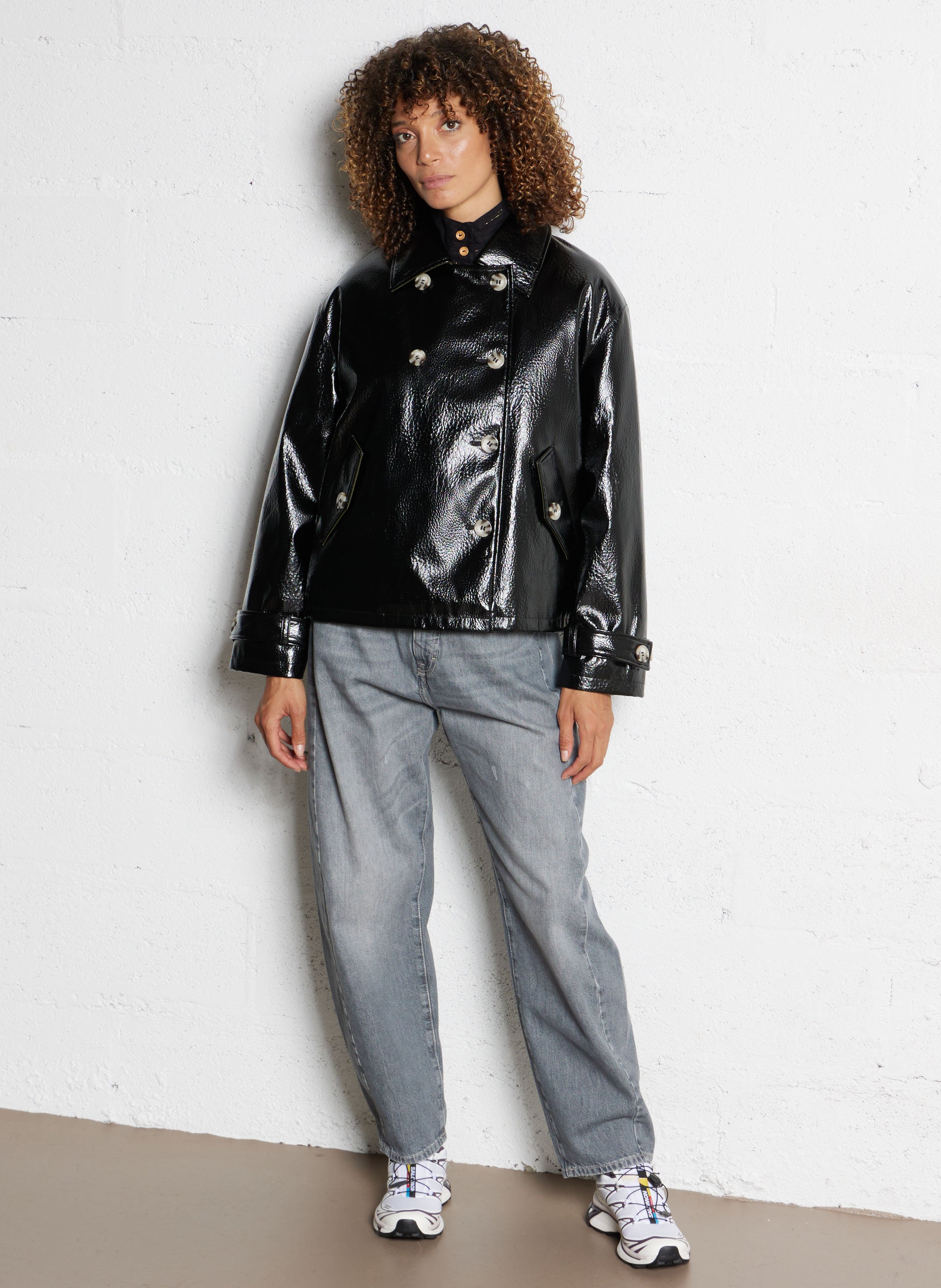 Jack met klassieke kraag LEON & HARPER Zwart