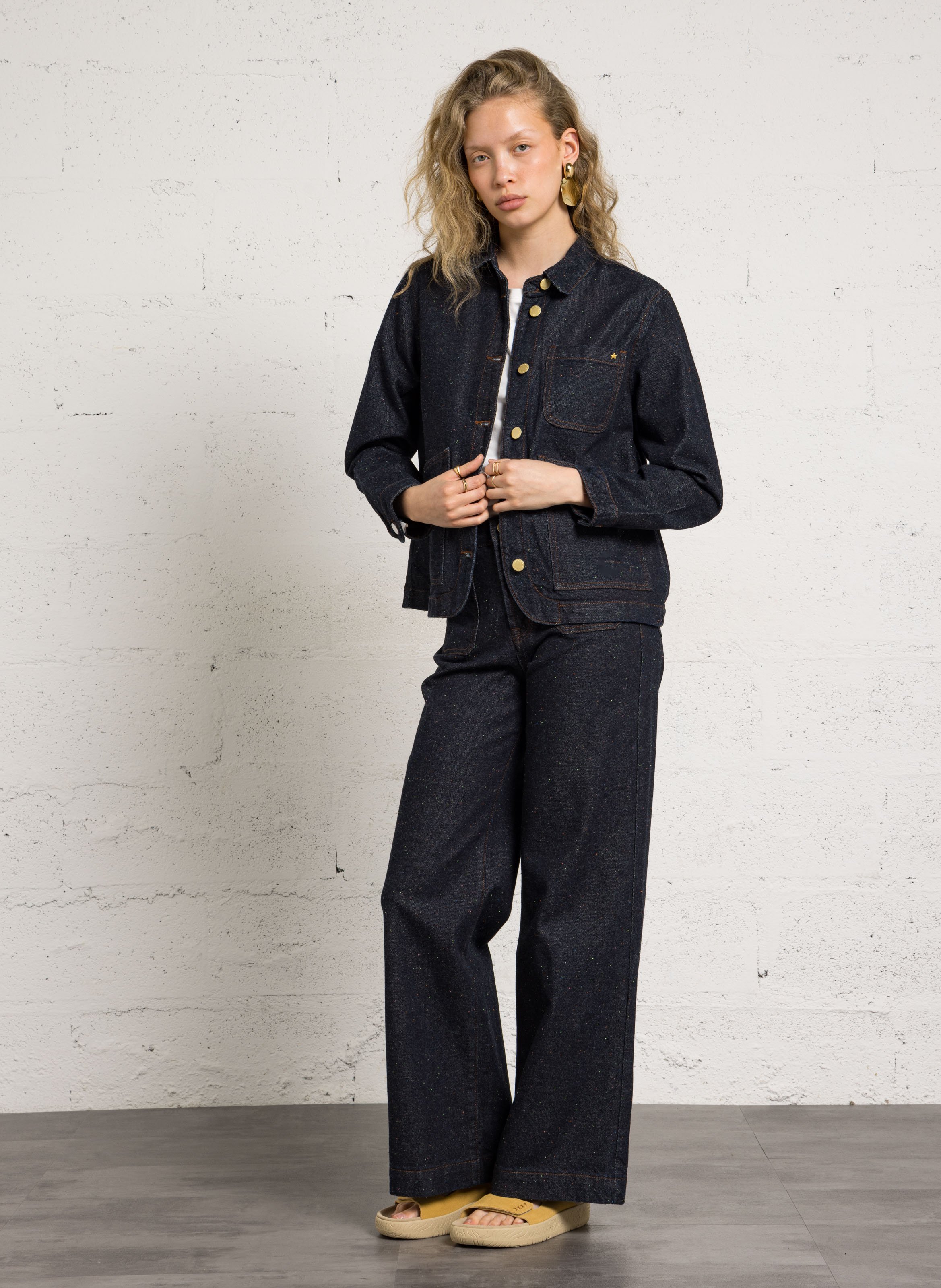 Klassieke rechte jas met klassieke kraag in bedrukte jacquard LA PETITE ETOILE Blauw