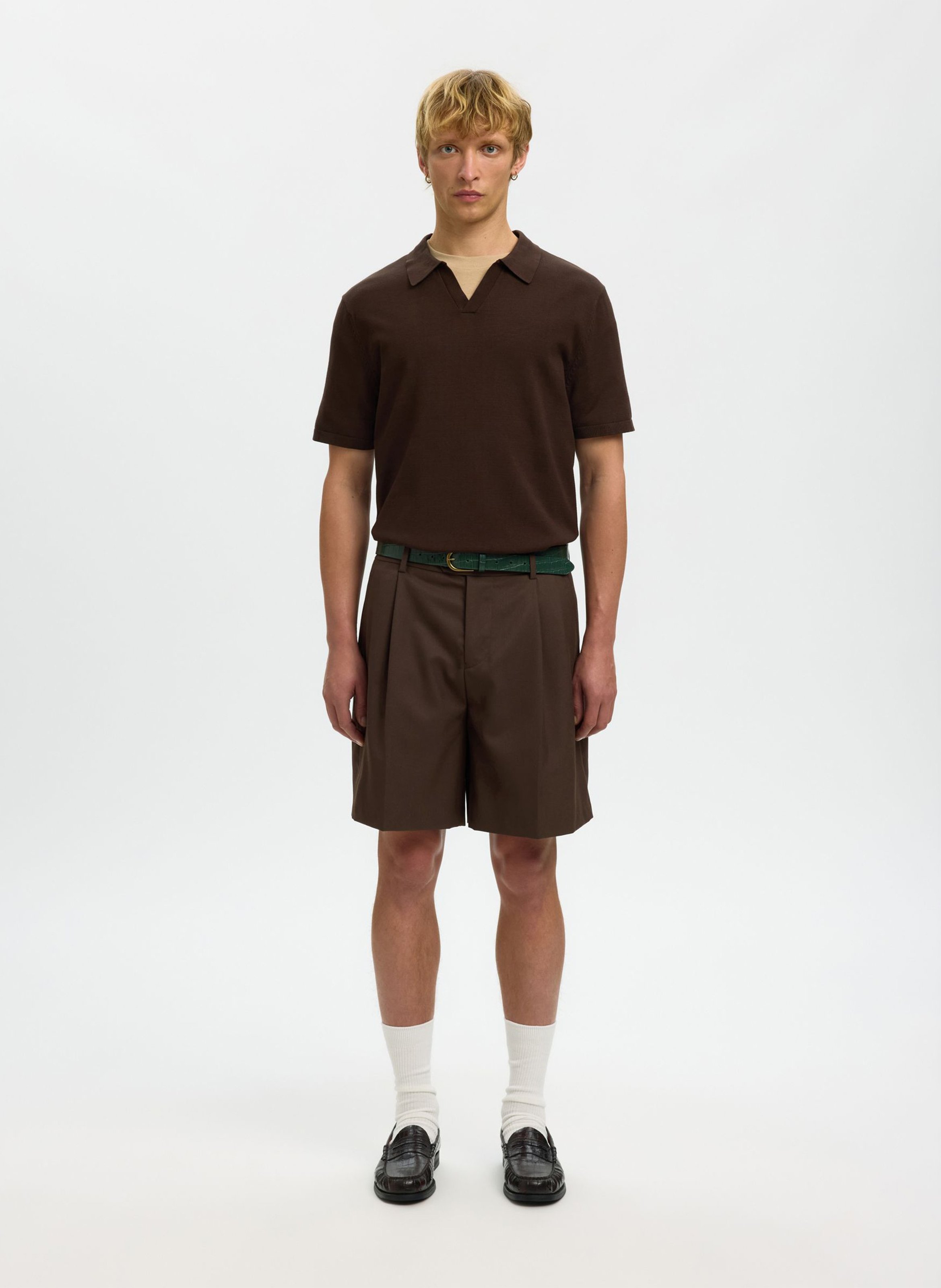 Gerade geschnittene Shorts mit Bundfalten SELECTED Braun