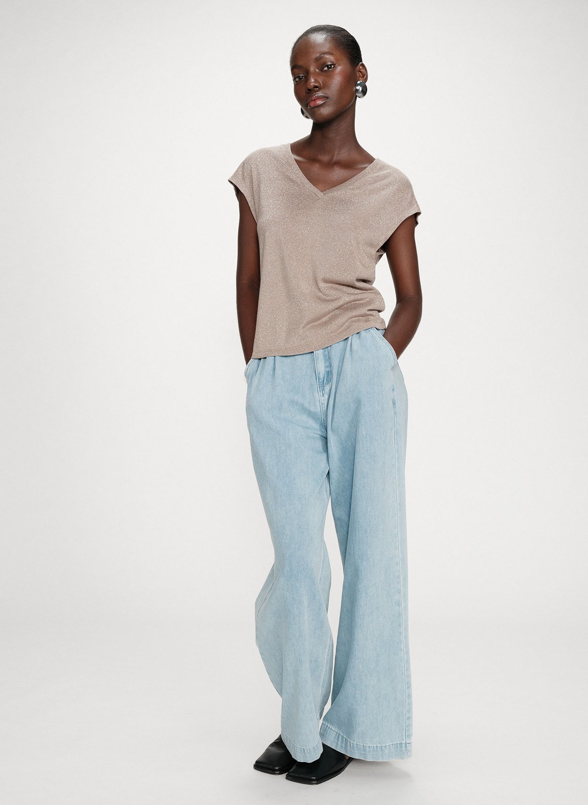 Crepe V-neck top GRACE ET MILA Beige